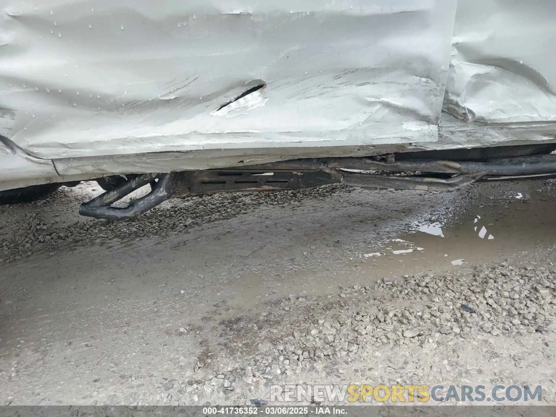 18 Photograph of a damaged car 1FTER4FH8MLD28724 FORD RANGER 2021