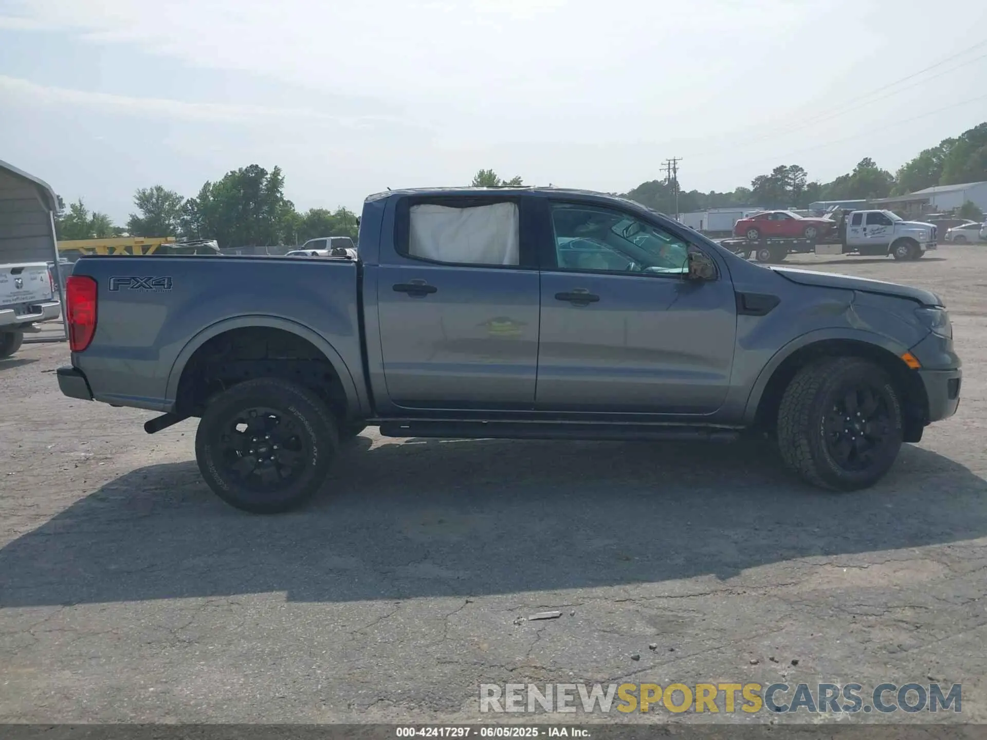 13 Photograph of a damaged car 1FTER4FH8MLD75526 FORD RANGER 2021
