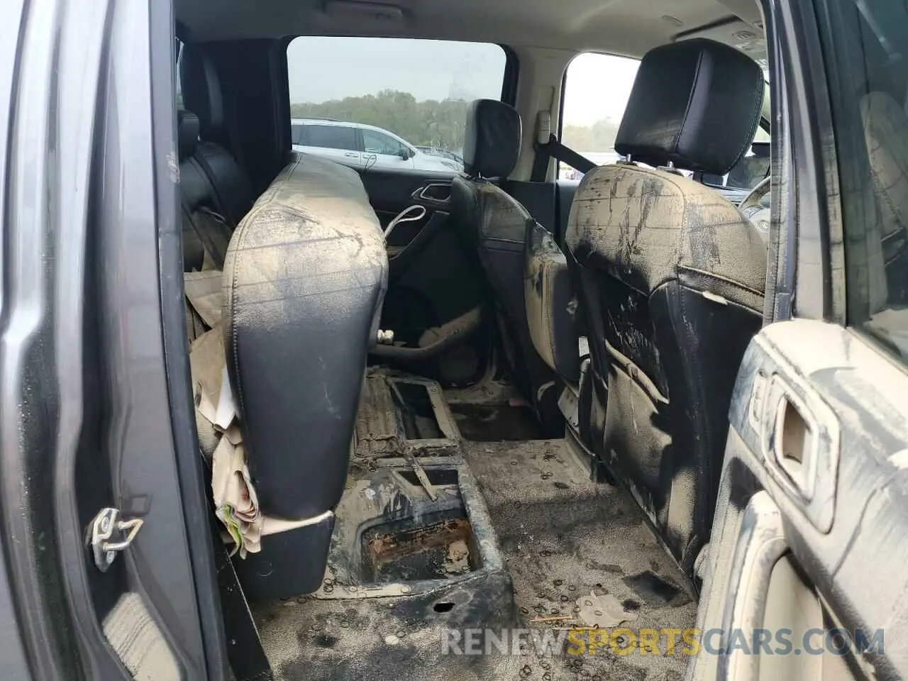 10 Photograph of a damaged car 1FTER4FHXMLD48196 FORD RANGER 2021