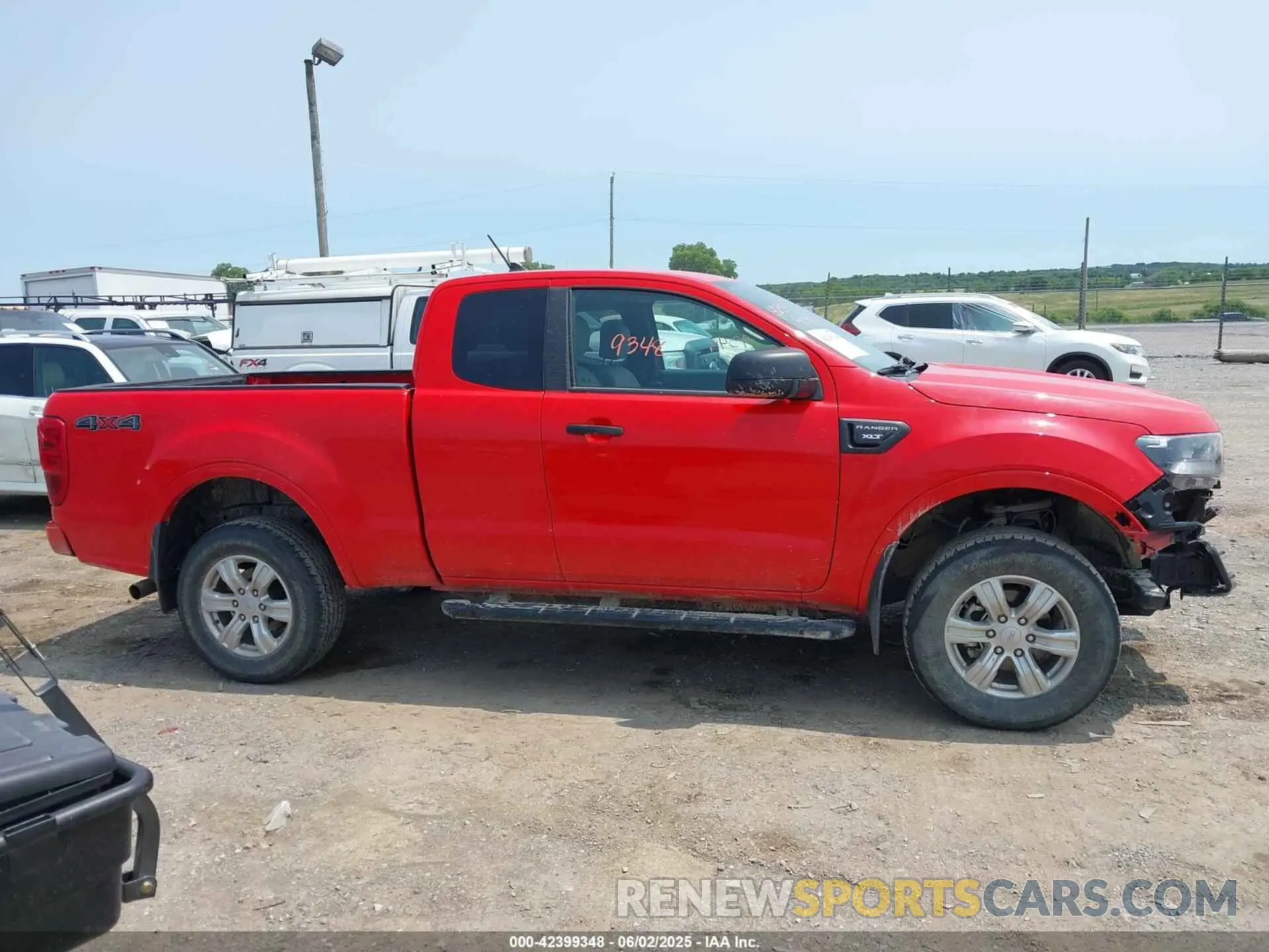 13 Photograph of a damaged car 1FTER1FHXNLD30328 FORD RANGER 2022