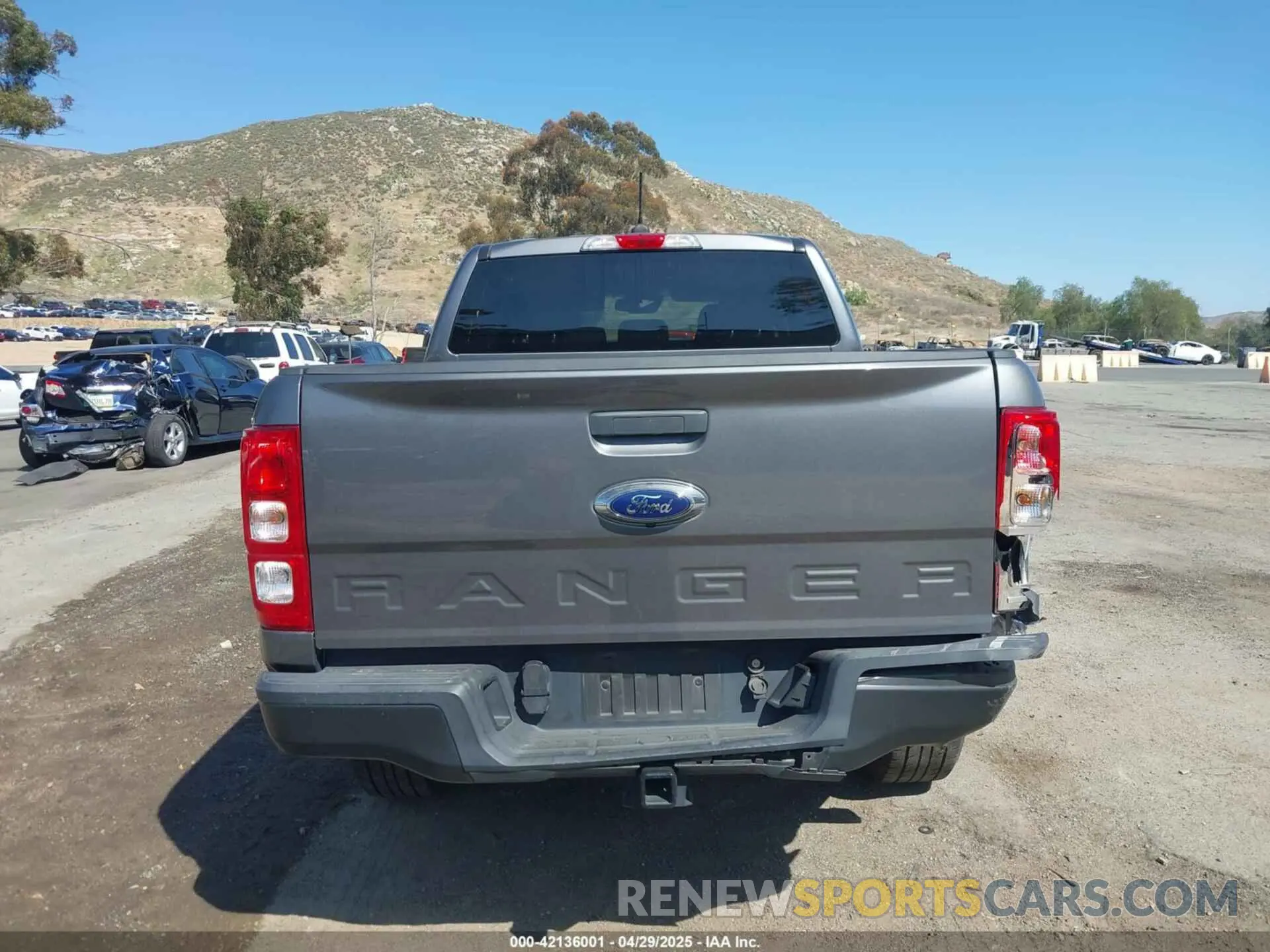 17 Photograph of a damaged car 1FTER4EH9NLD33725 FORD RANGER 2022