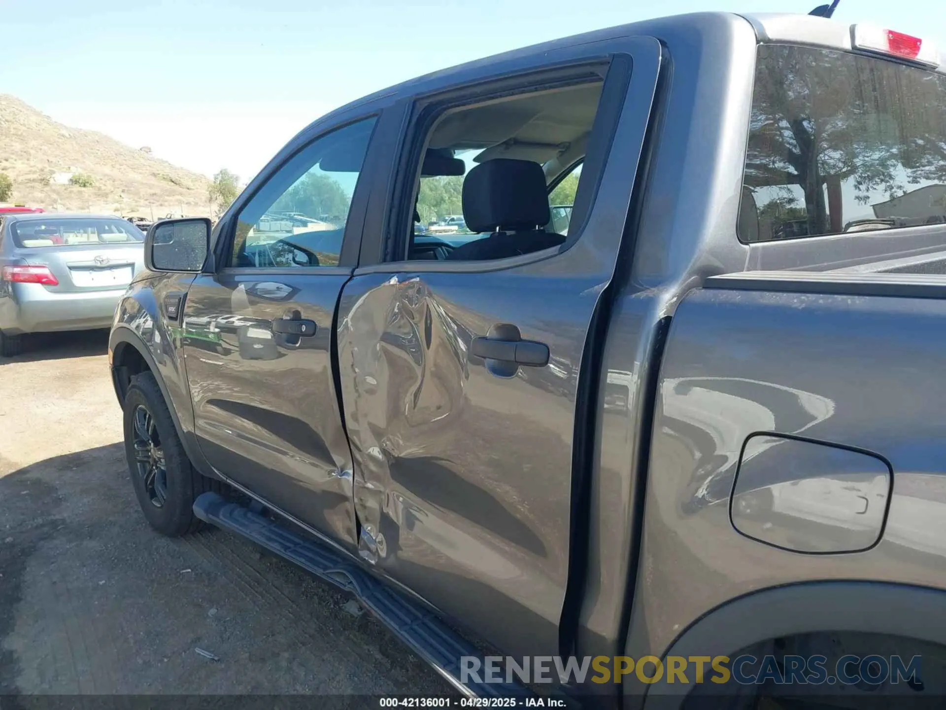 19 Photograph of a damaged car 1FTER4EH9NLD33725 FORD RANGER 2022