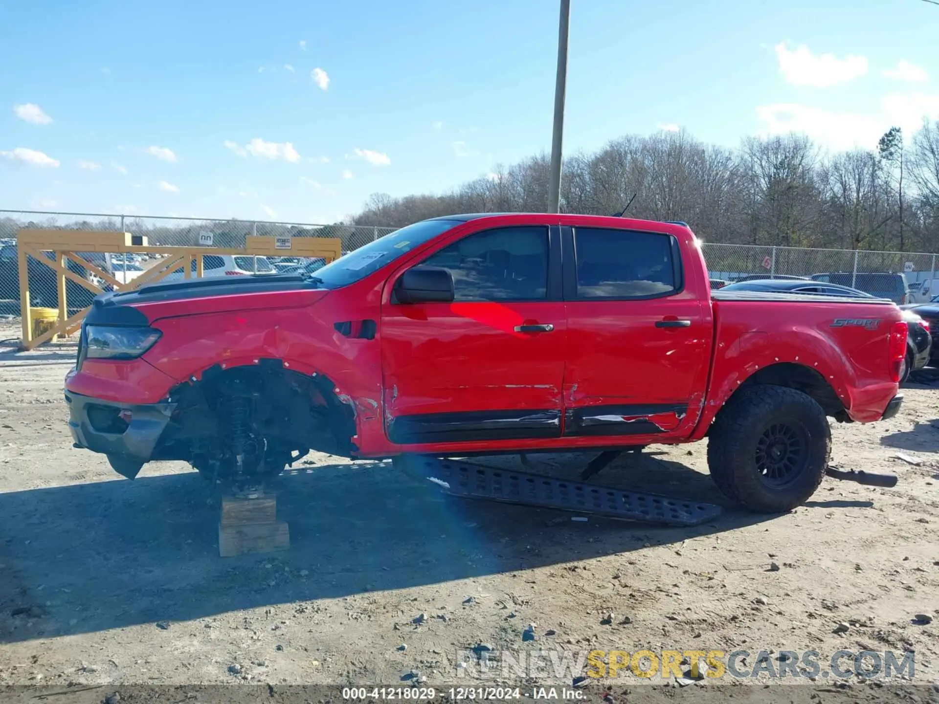 15 Photograph of a damaged car 1FTER4FH1NLD06307 FORD RANGER 2022
