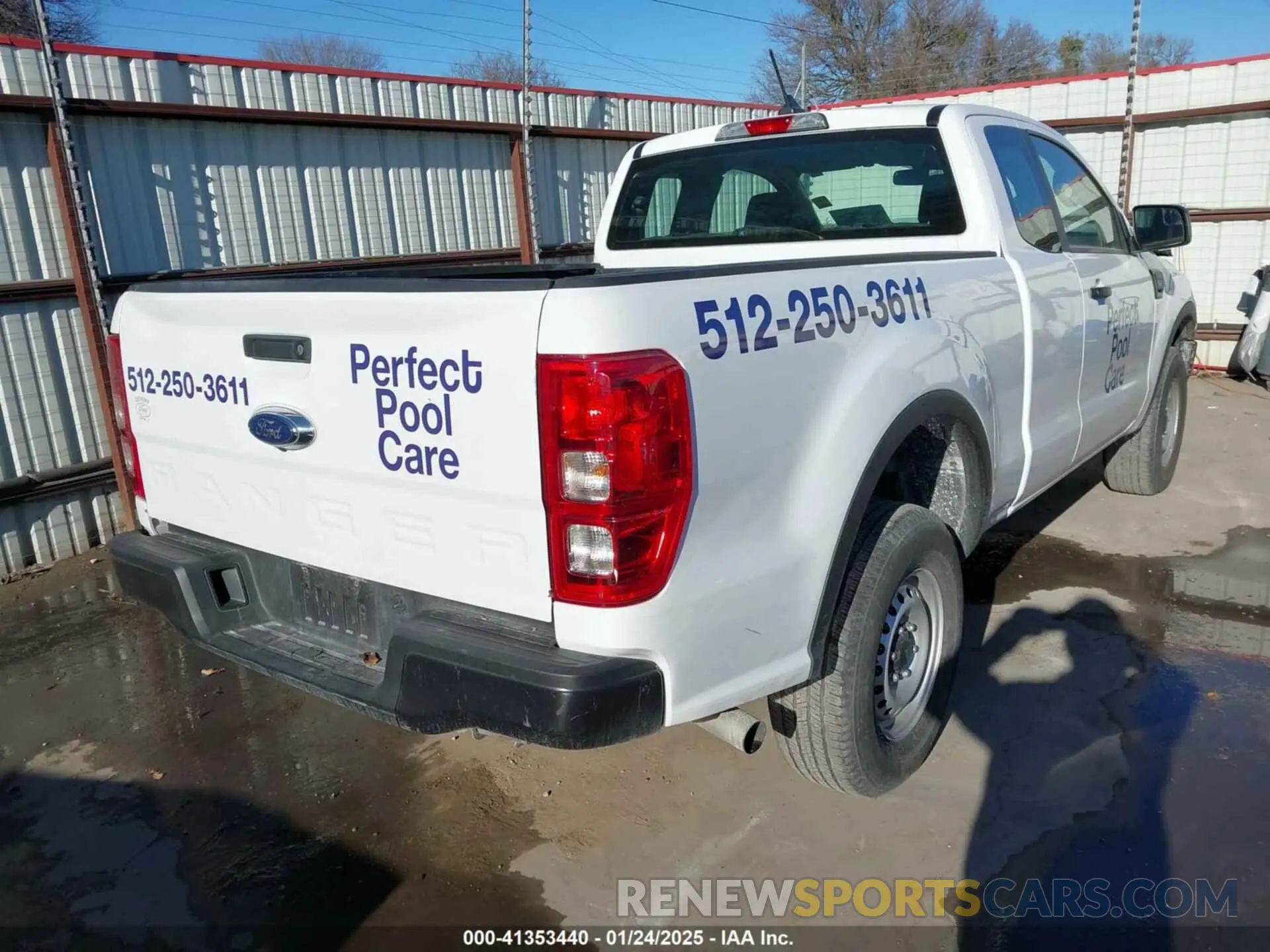 4 Photograph of a damaged car 1FTER1EH6PLE05482 FORD RANGER 2023