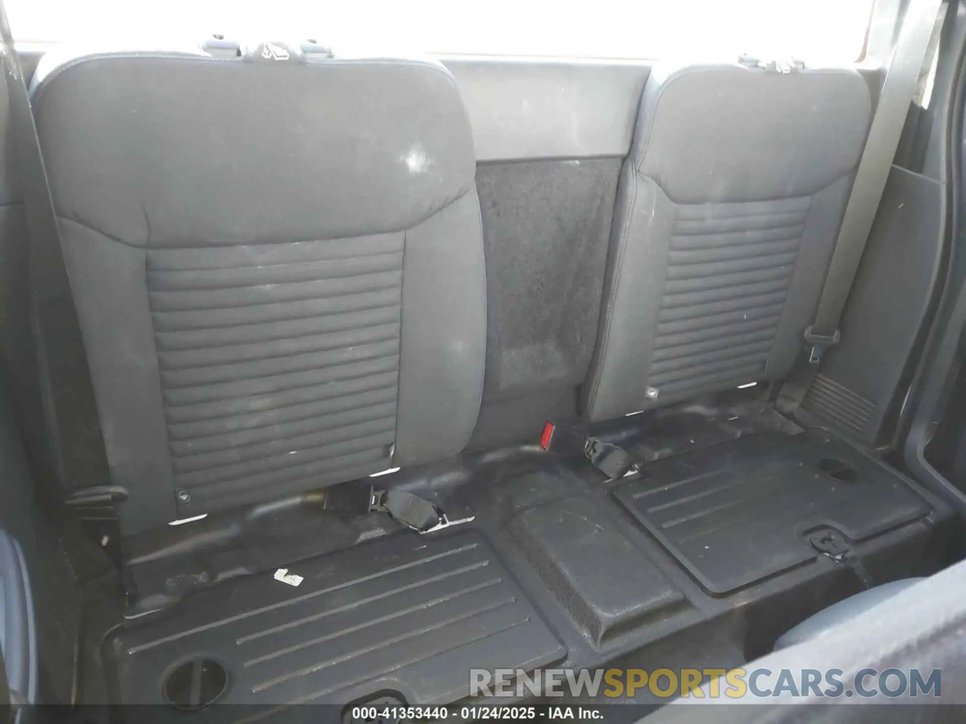8 Photograph of a damaged car 1FTER1EH6PLE05482 FORD RANGER 2023