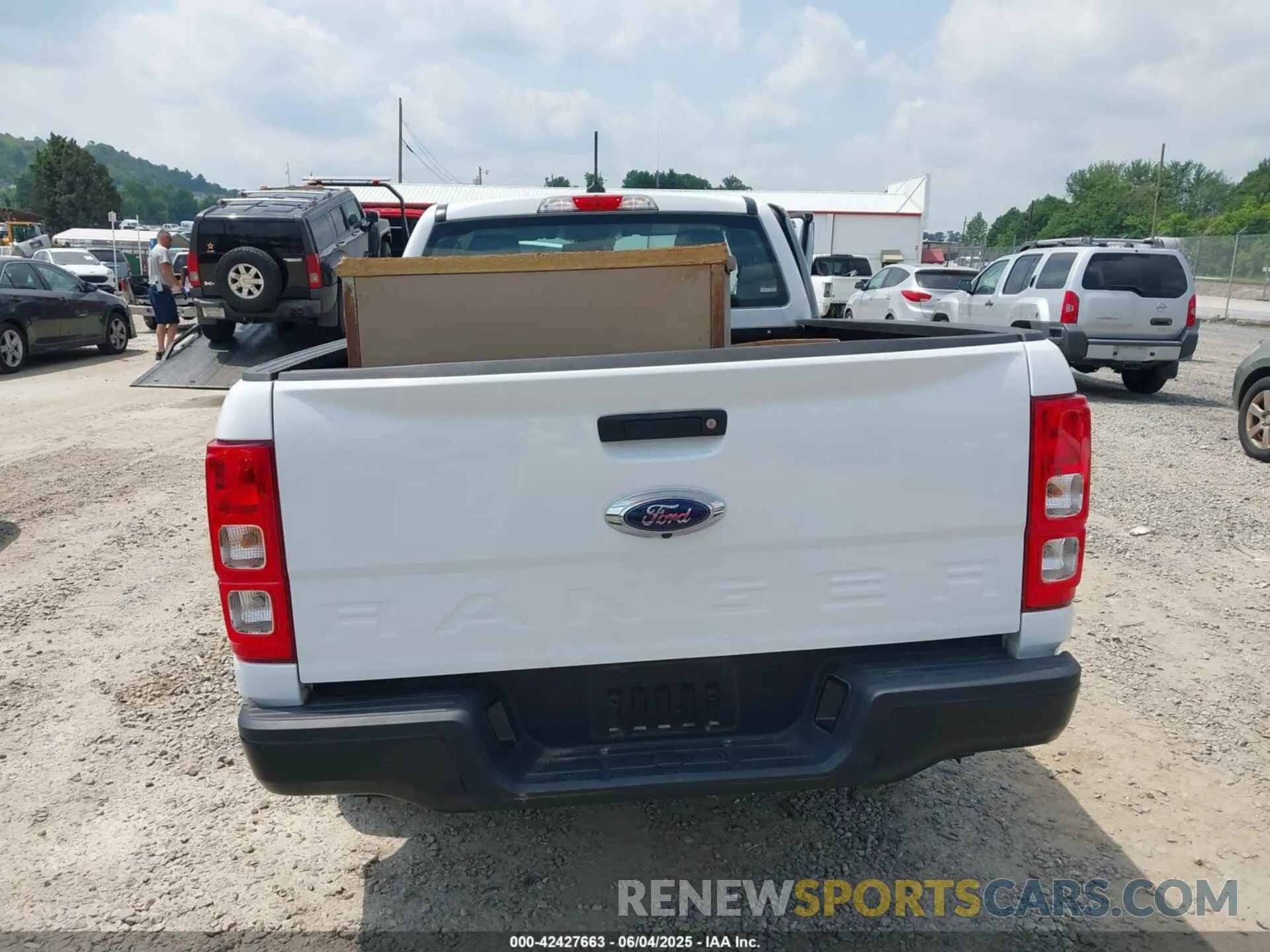 16 Photograph of a damaged car 1FTER1FH9PLE00419 FORD RANGER 2023