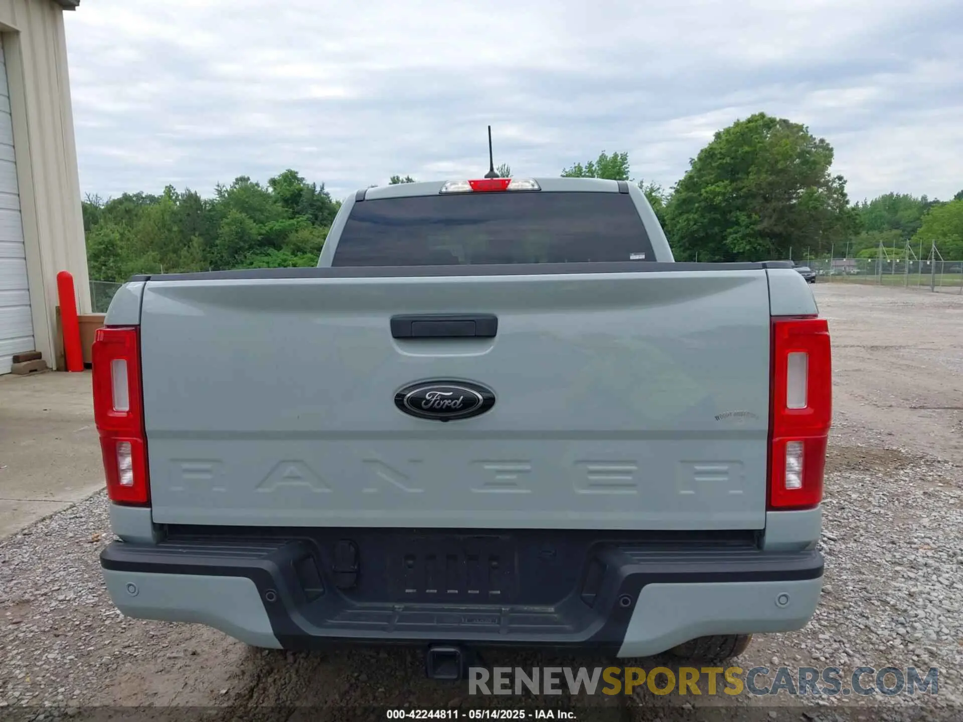 16 Photograph of a damaged car 1FTER4EH7PLE01037 FORD RANGER 2023