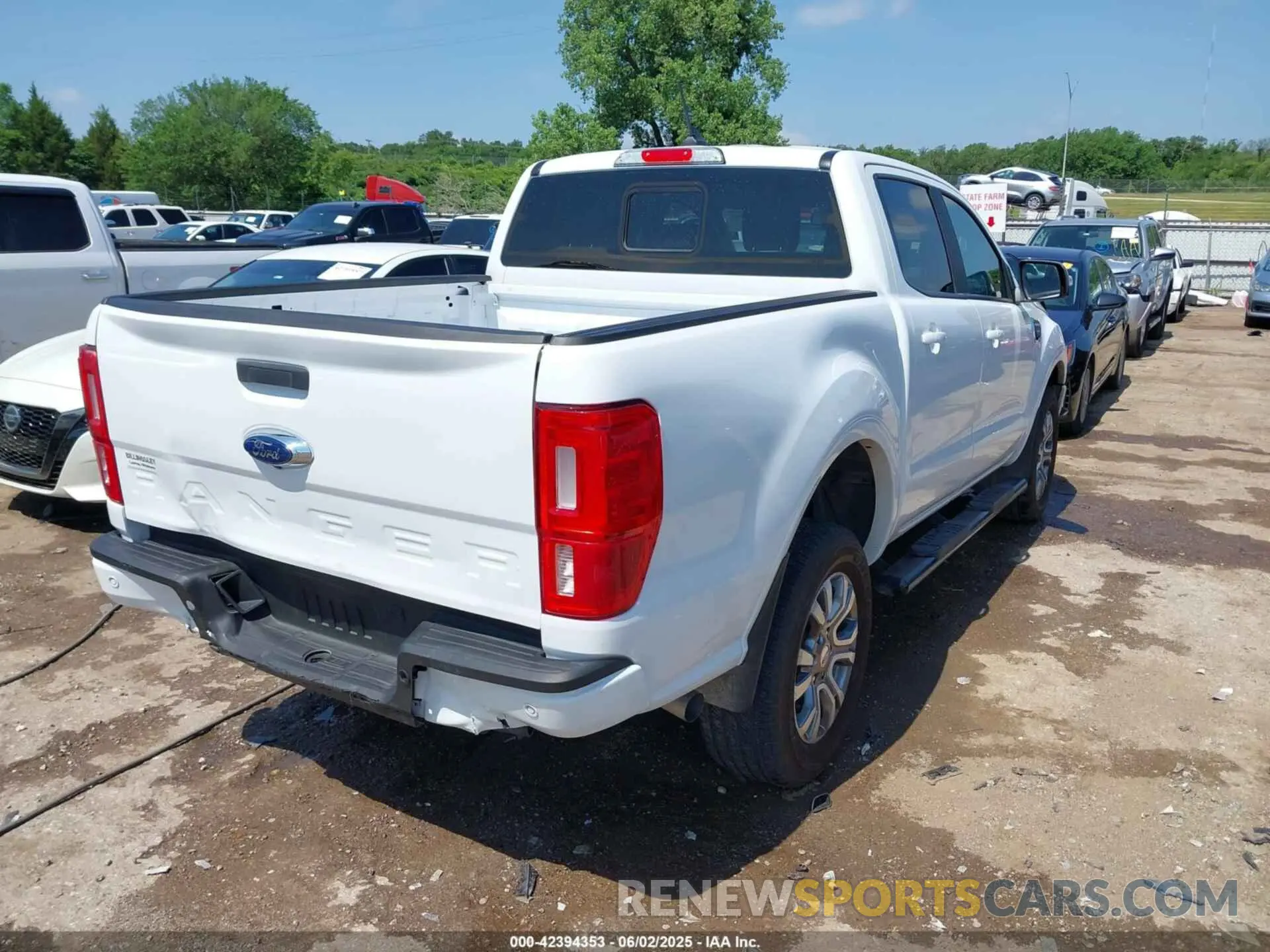 4 Photograph of a damaged car 1FTER4EH7PLE14046 FORD RANGER 2023