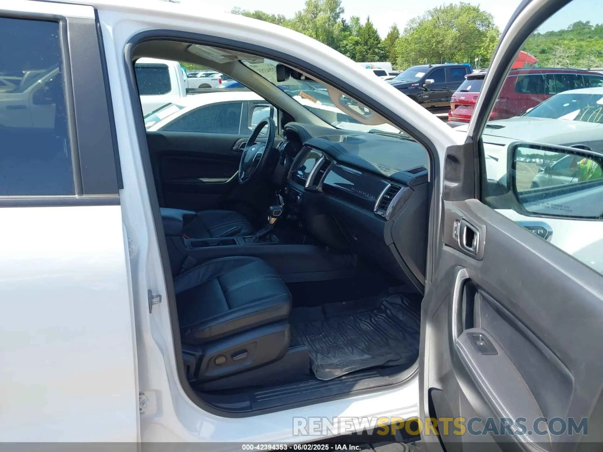 5 Photograph of a damaged car 1FTER4EH7PLE14046 FORD RANGER 2023