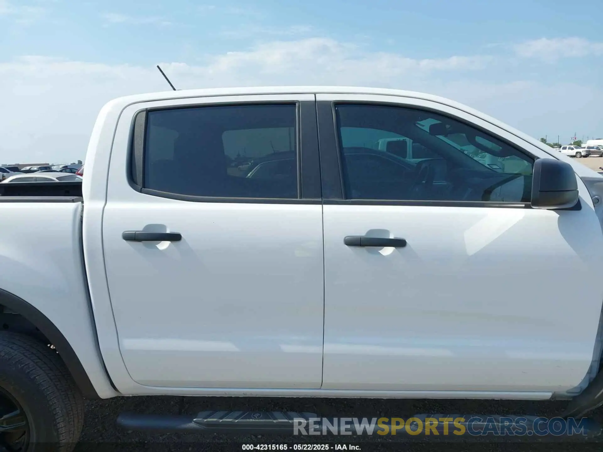 14 Photograph of a damaged car 1FTER4EH9PLE34217 FORD RANGER 2023