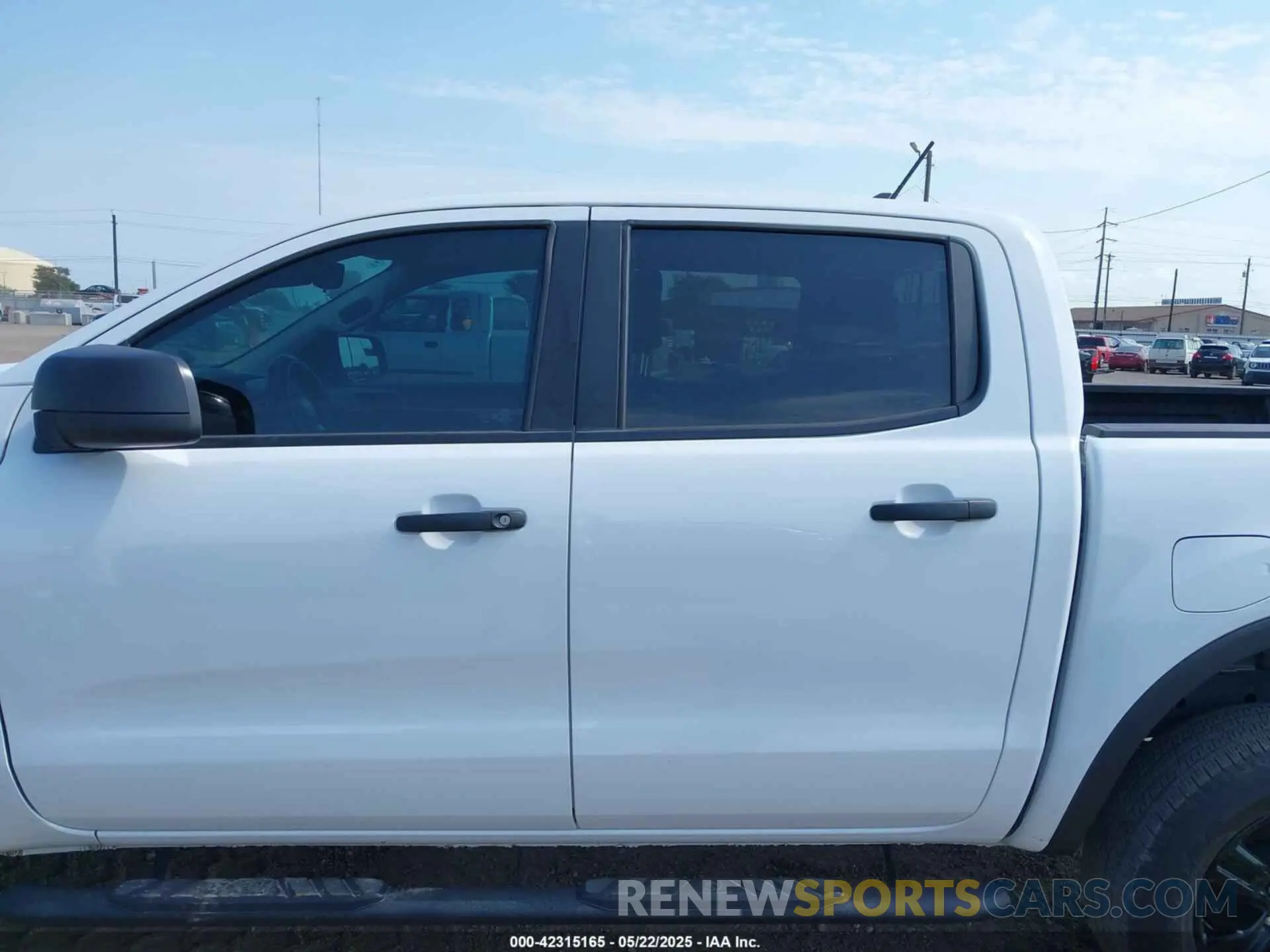 15 Photograph of a damaged car 1FTER4EH9PLE34217 FORD RANGER 2023