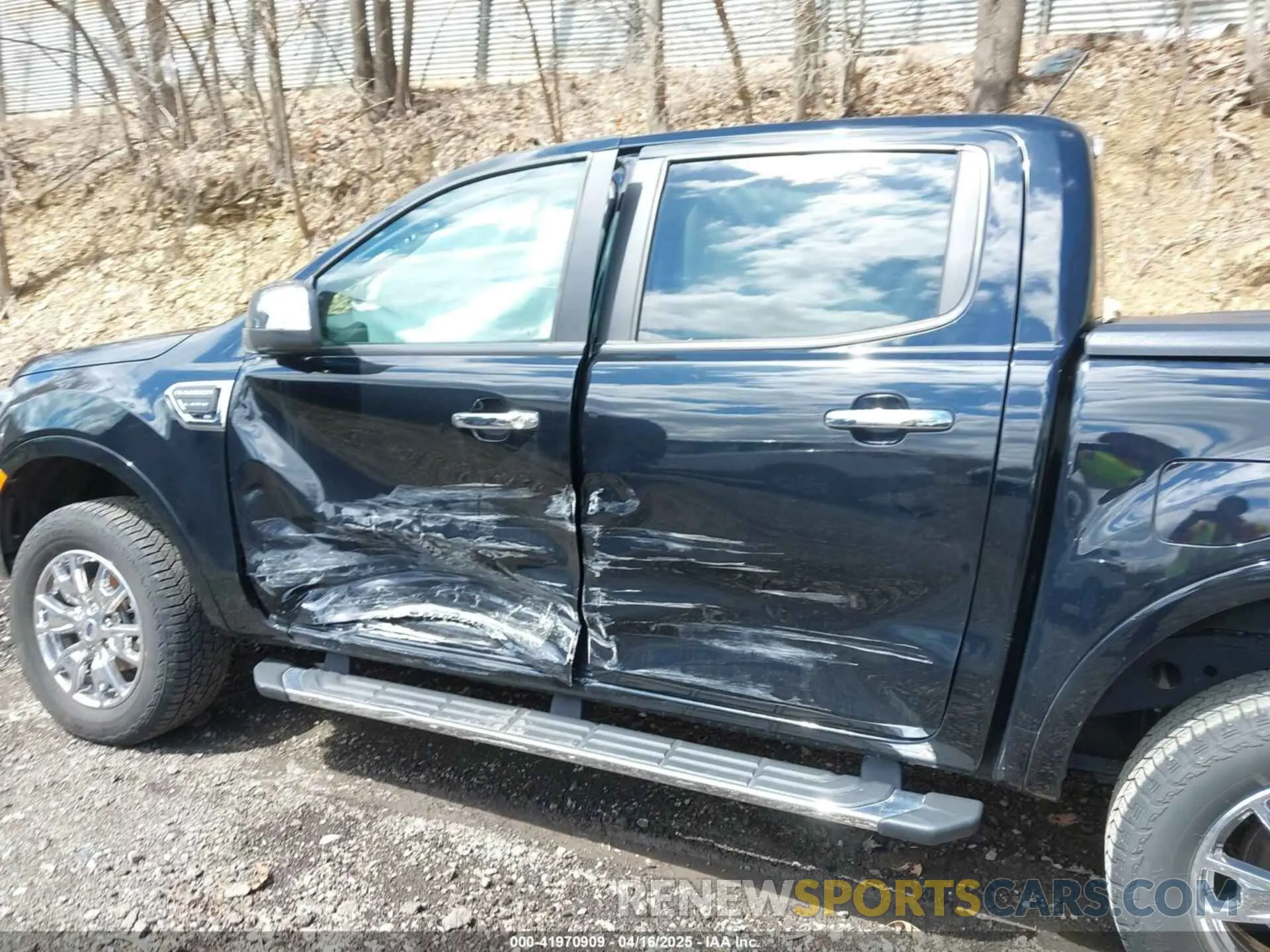 18 Photograph of a damaged car 1FTER4FH4PLE13872 FORD RANGER 2023