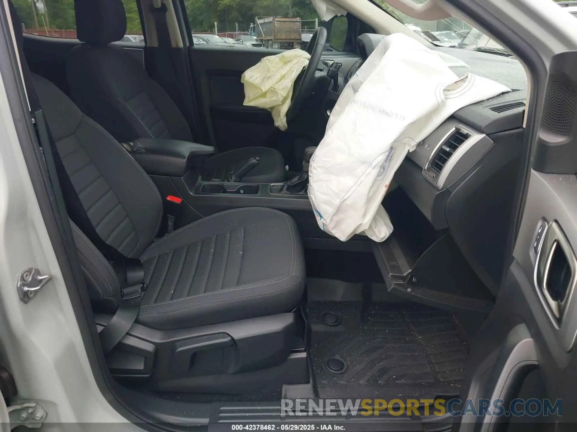 5 Photograph of a damaged car 1FTER4FH6PLE29135 FORD RANGER 2023