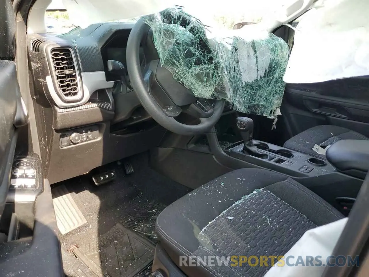 8 Photograph of a damaged car 1FTER4BH3RLE34785 FORD RANGER 2024