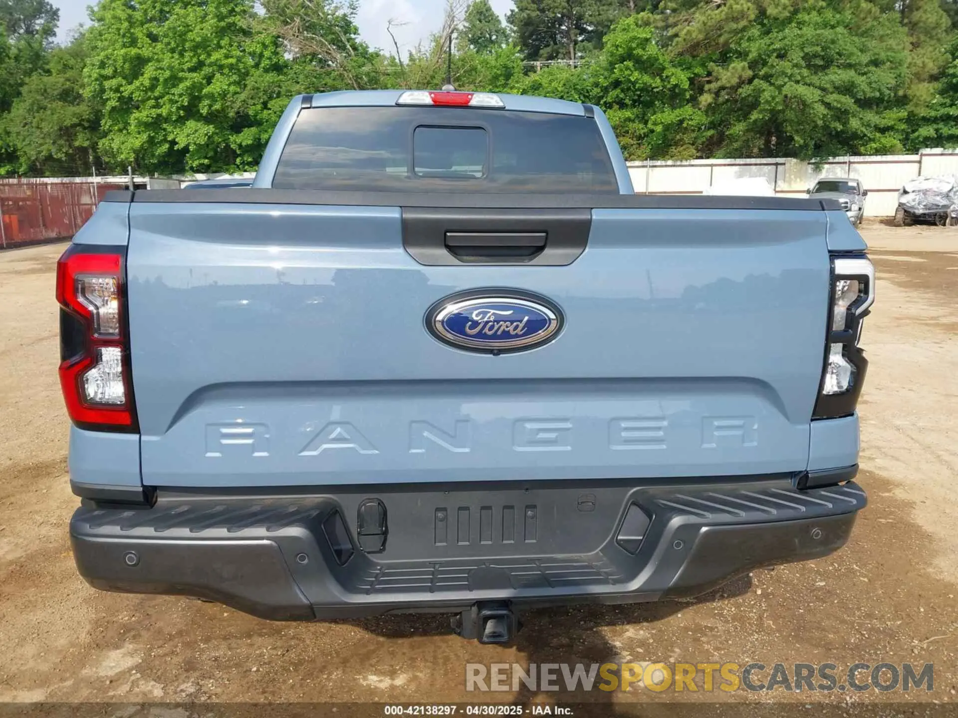 17 Photograph of a damaged car 1FTER4GH0RLE15572 FORD RANGER 2024