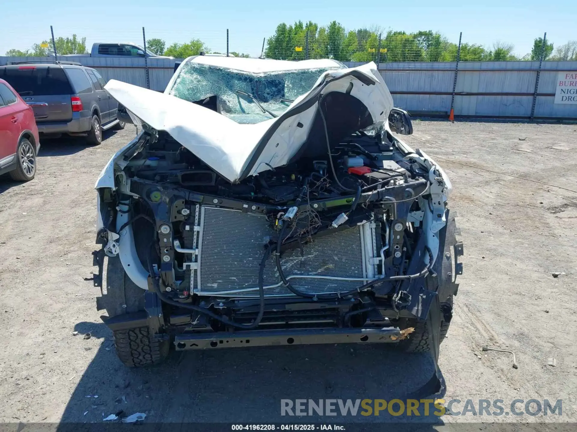 13 Photograph of a damaged car 1FTER4GHXRLE36218 FORD RANGER 2024