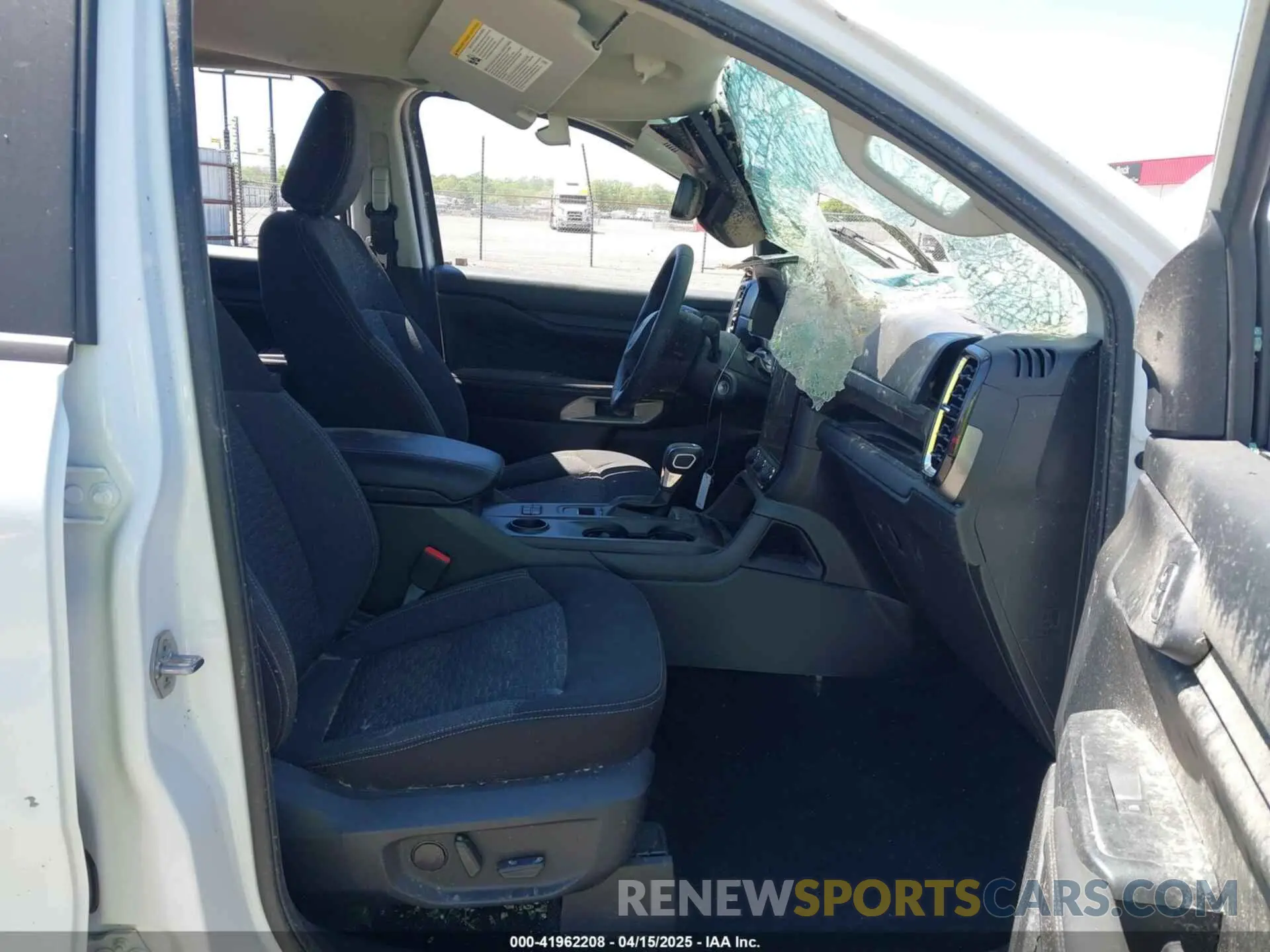 5 Photograph of a damaged car 1FTER4GHXRLE36218 FORD RANGER 2024