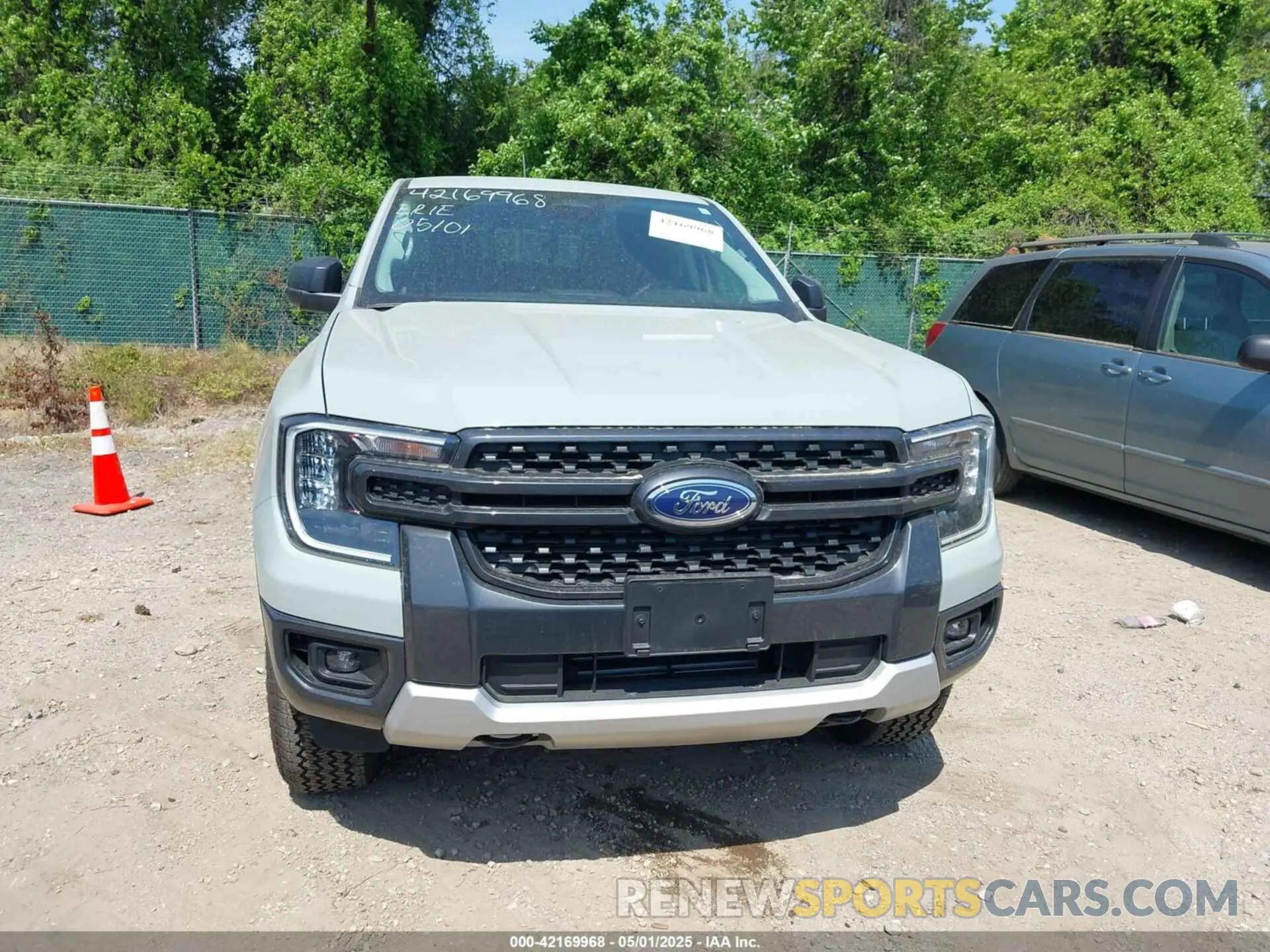 12 Photograph of a damaged car 1FTER4HH2RLE53707 FORD RANGER 2024