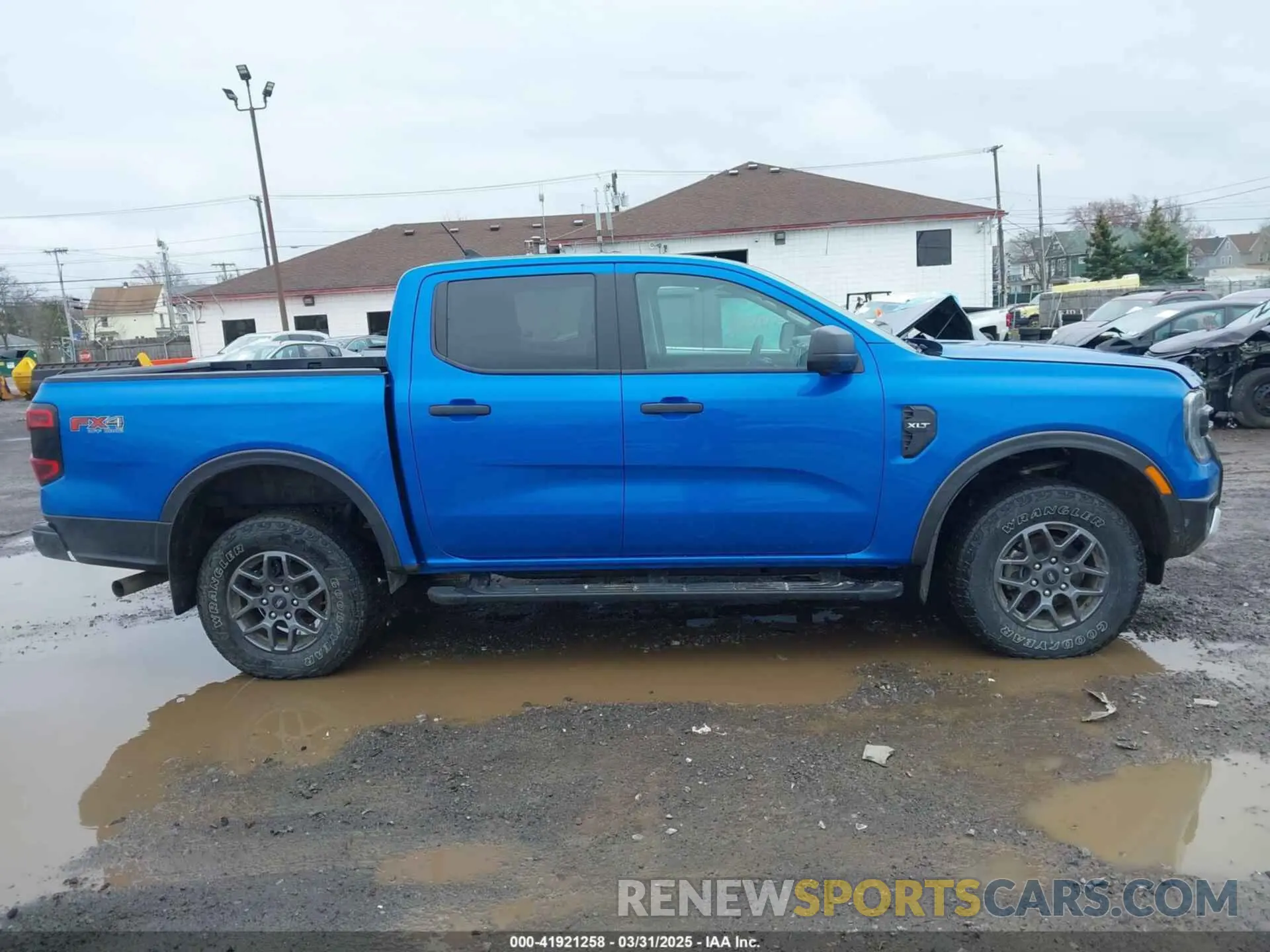 13 Photograph of a damaged car 1FTER4HH3RLE03124 FORD RANGER 2024