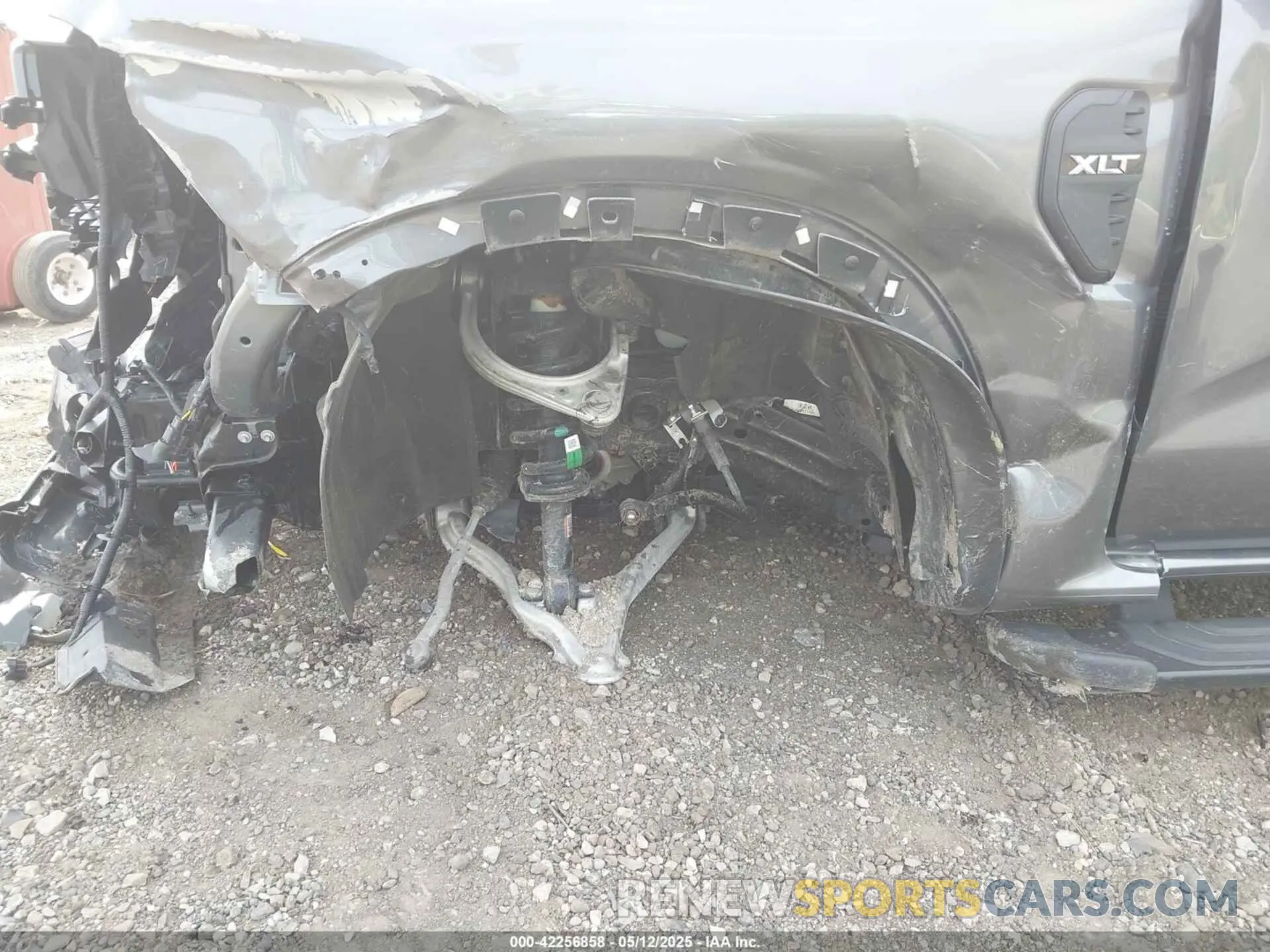 18 Photograph of a damaged car 1FTER4HH6RLE34724 FORD RANGER 2024
