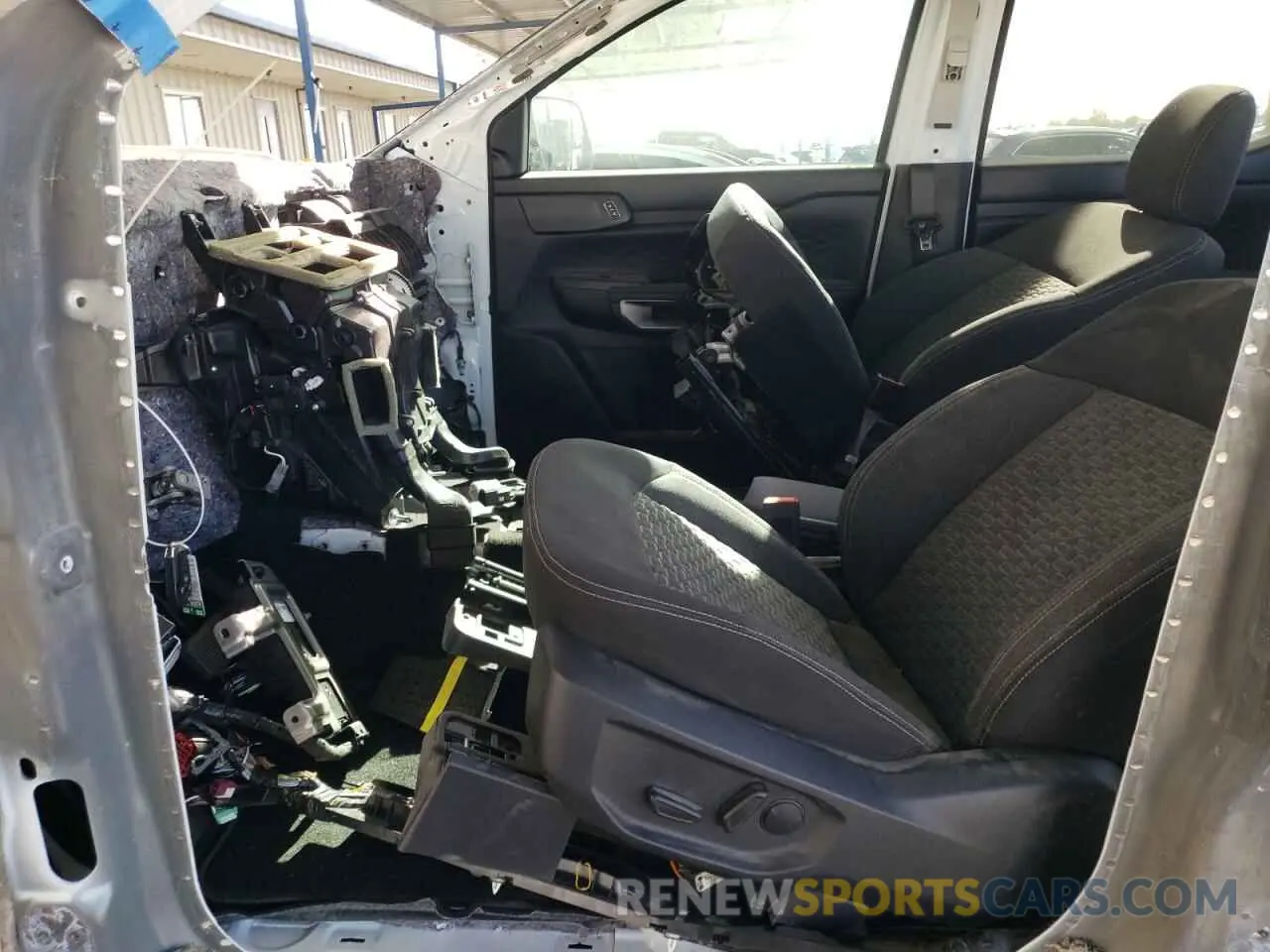 7 Photograph of a damaged car 1FTER4HH7RLE29824 FORD RANGER 2024