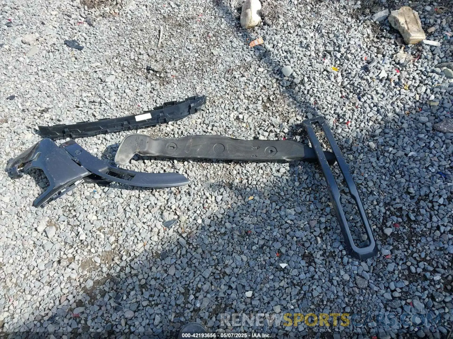 12 Photograph of a damaged car 1FTER4KH3RLE24919 FORD RANGER 2024