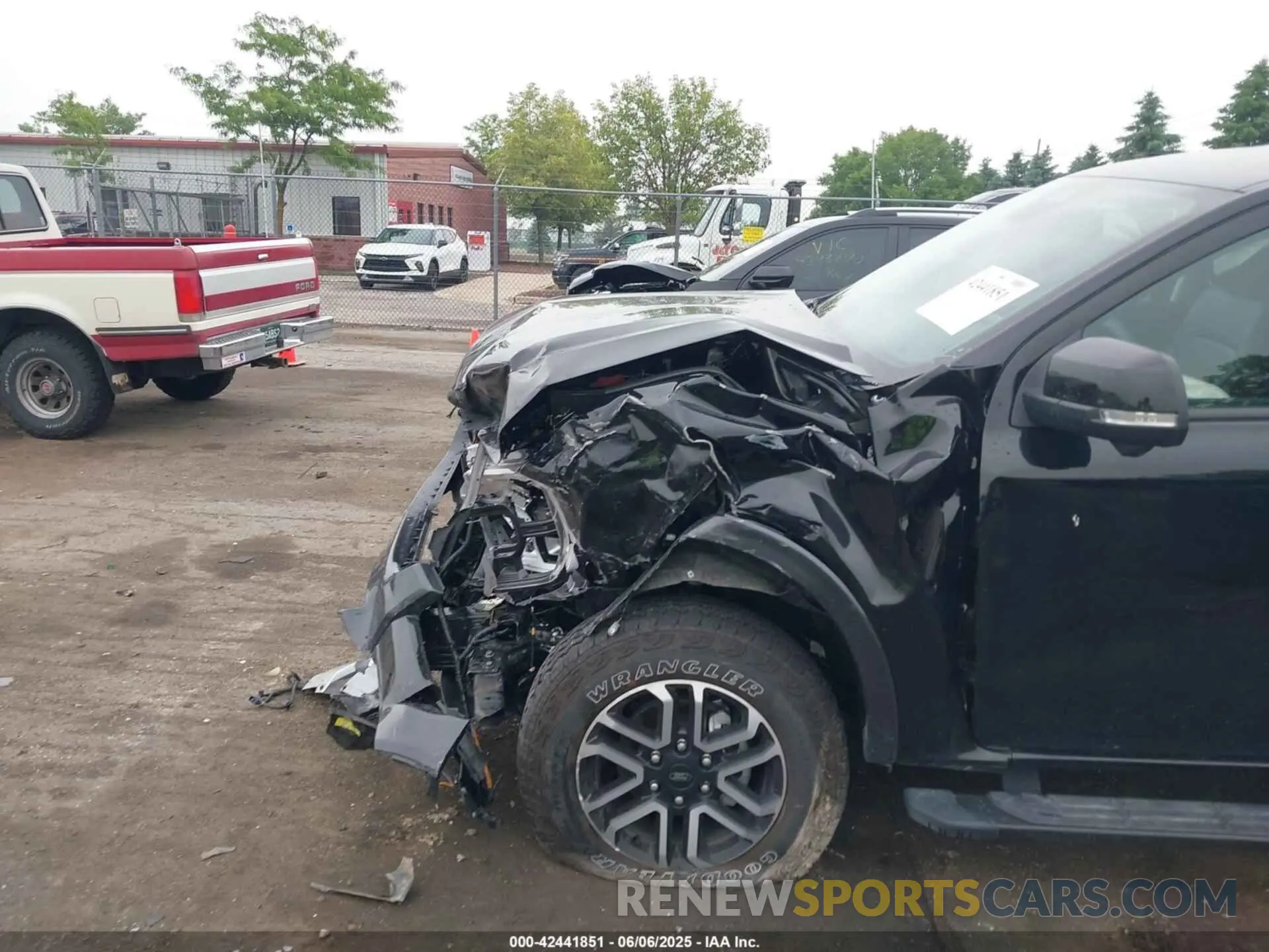 6 Photograph of a damaged car 1FTER4KH9RLE51770 FORD RANGER 2024