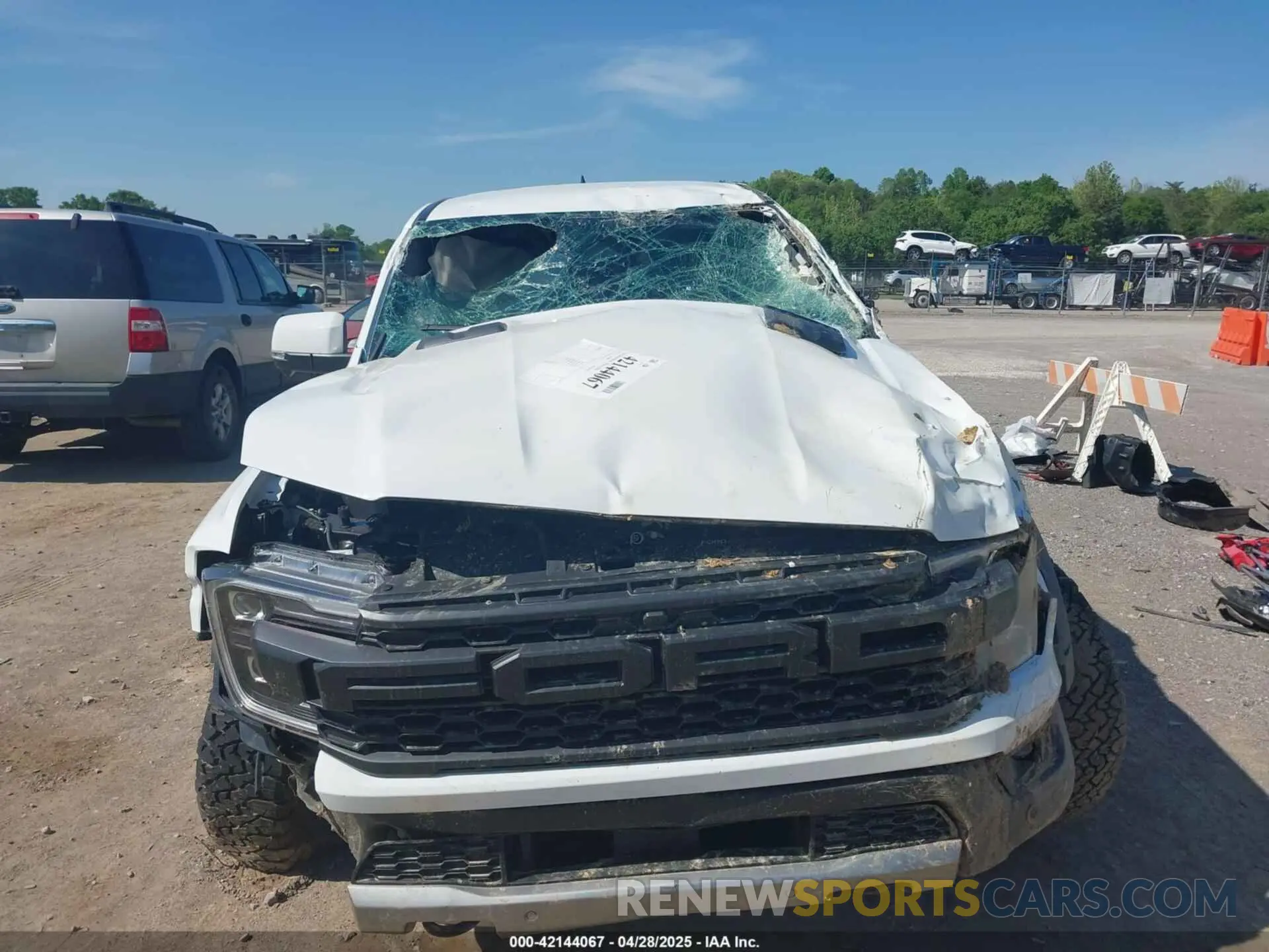 6 Photograph of a damaged car 1FTER4LR8RLE48320 FORD RANGER 2024