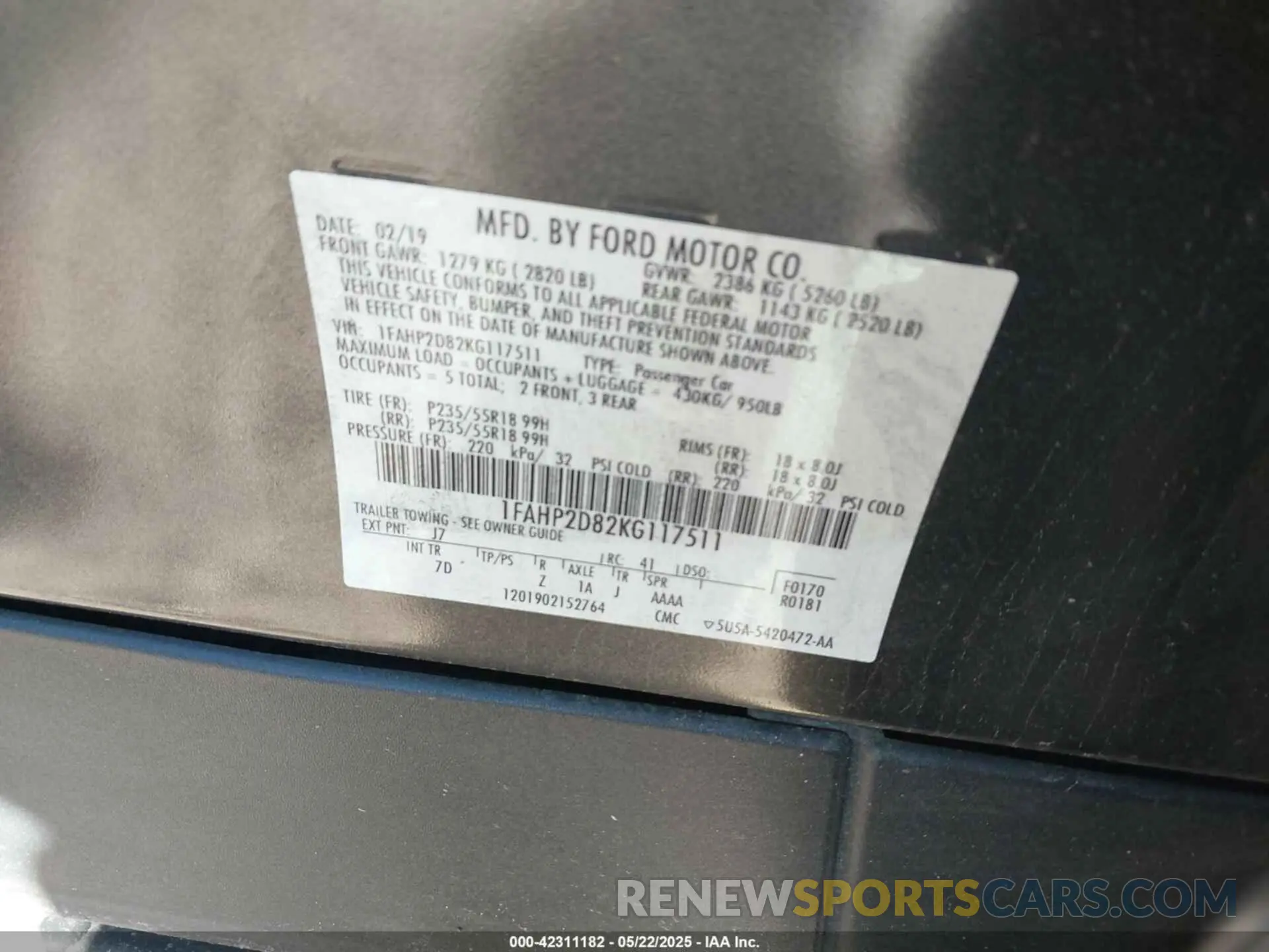 9 Photograph of a damaged car 1FAHP2D82KG117511 FORD TAURUS 2019
