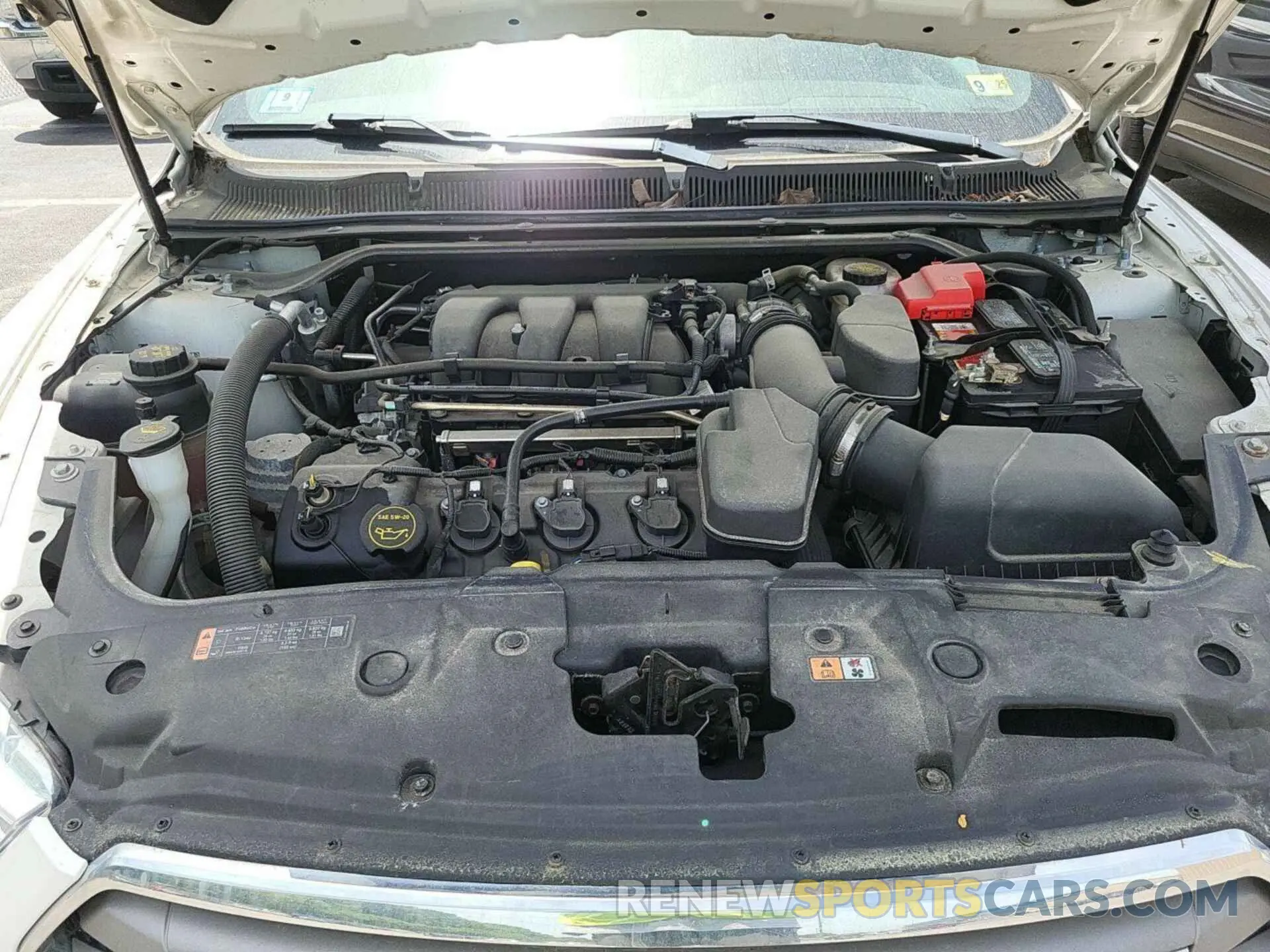 3 Photograph of a damaged car 1FAHP2E82KG100559 FORD TAURUS 2019