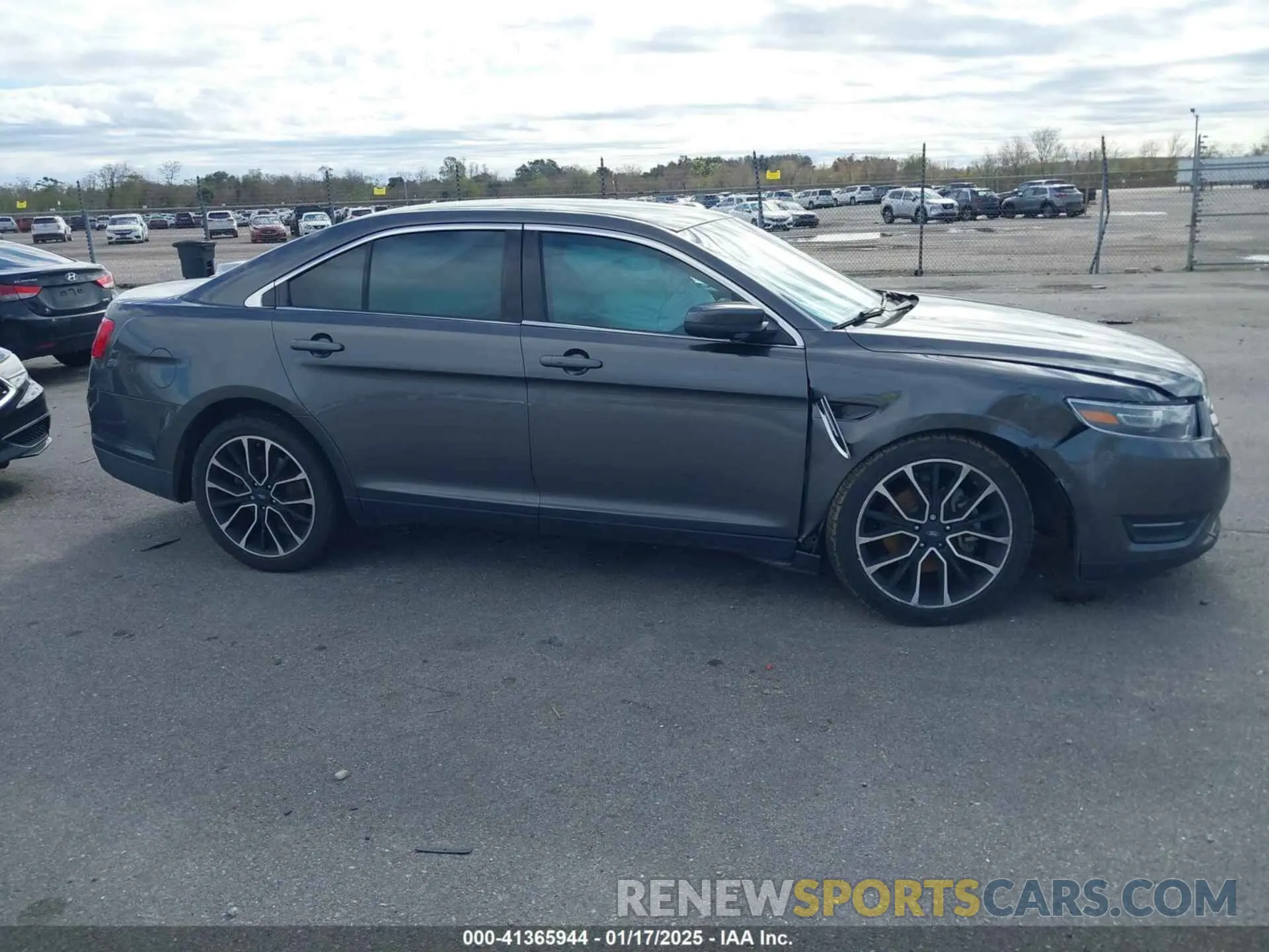 13 Photograph of a damaged car 1FAHP2E87KG105434 FORD TAURUS 2019