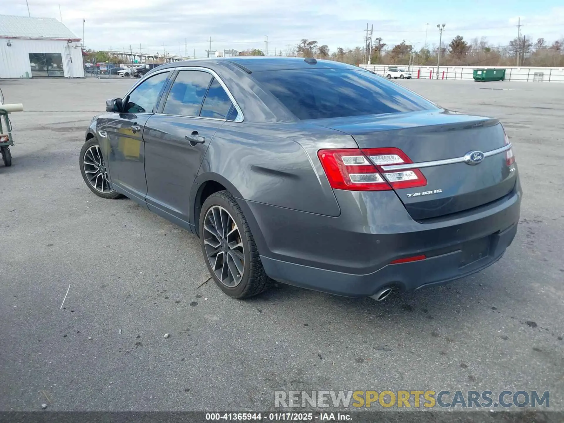 3 Photograph of a damaged car 1FAHP2E87KG105434 FORD TAURUS 2019