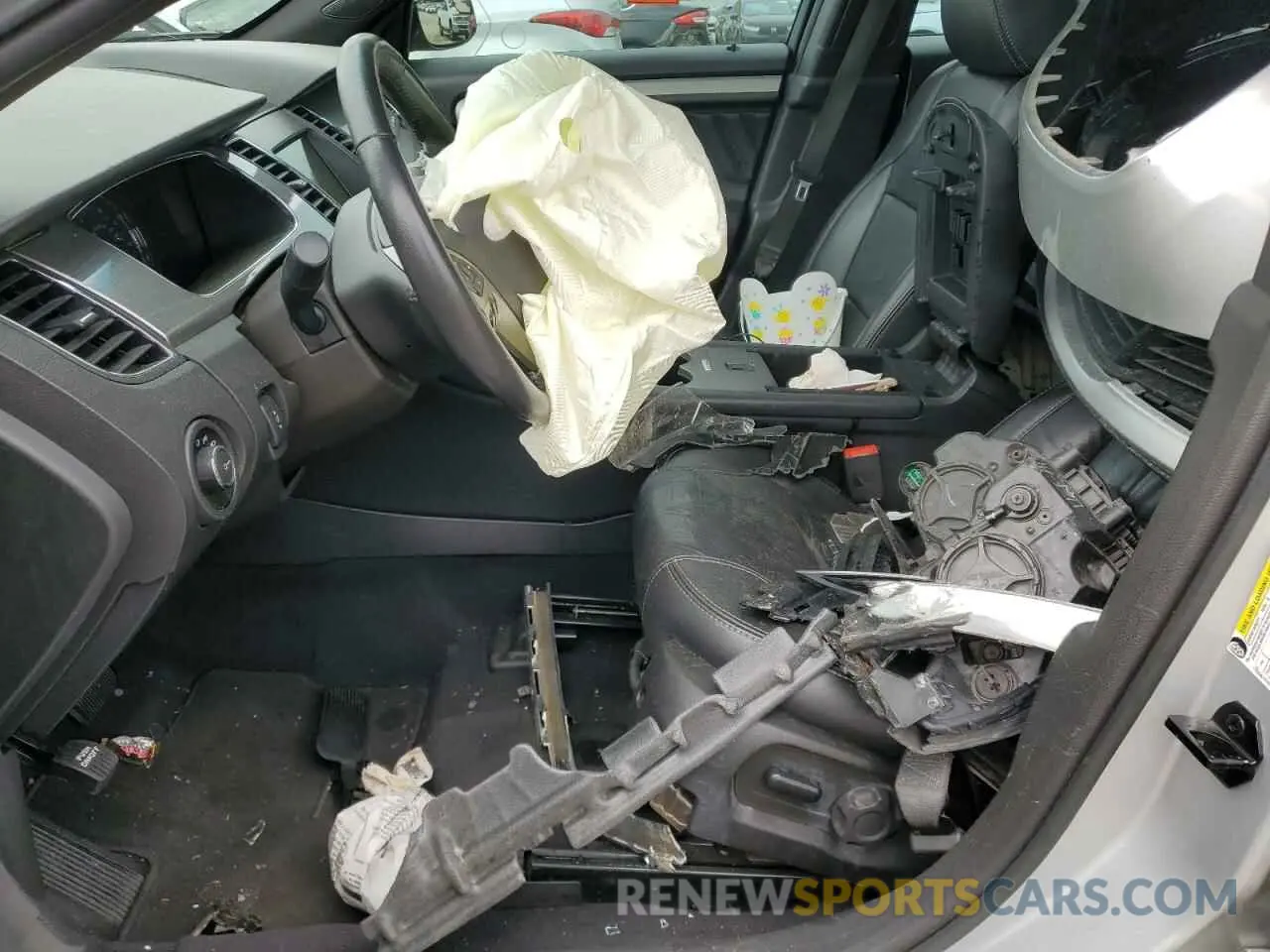 7 Photograph of a damaged car 1FAHP2E89KG100249 FORD TAURUS 2019