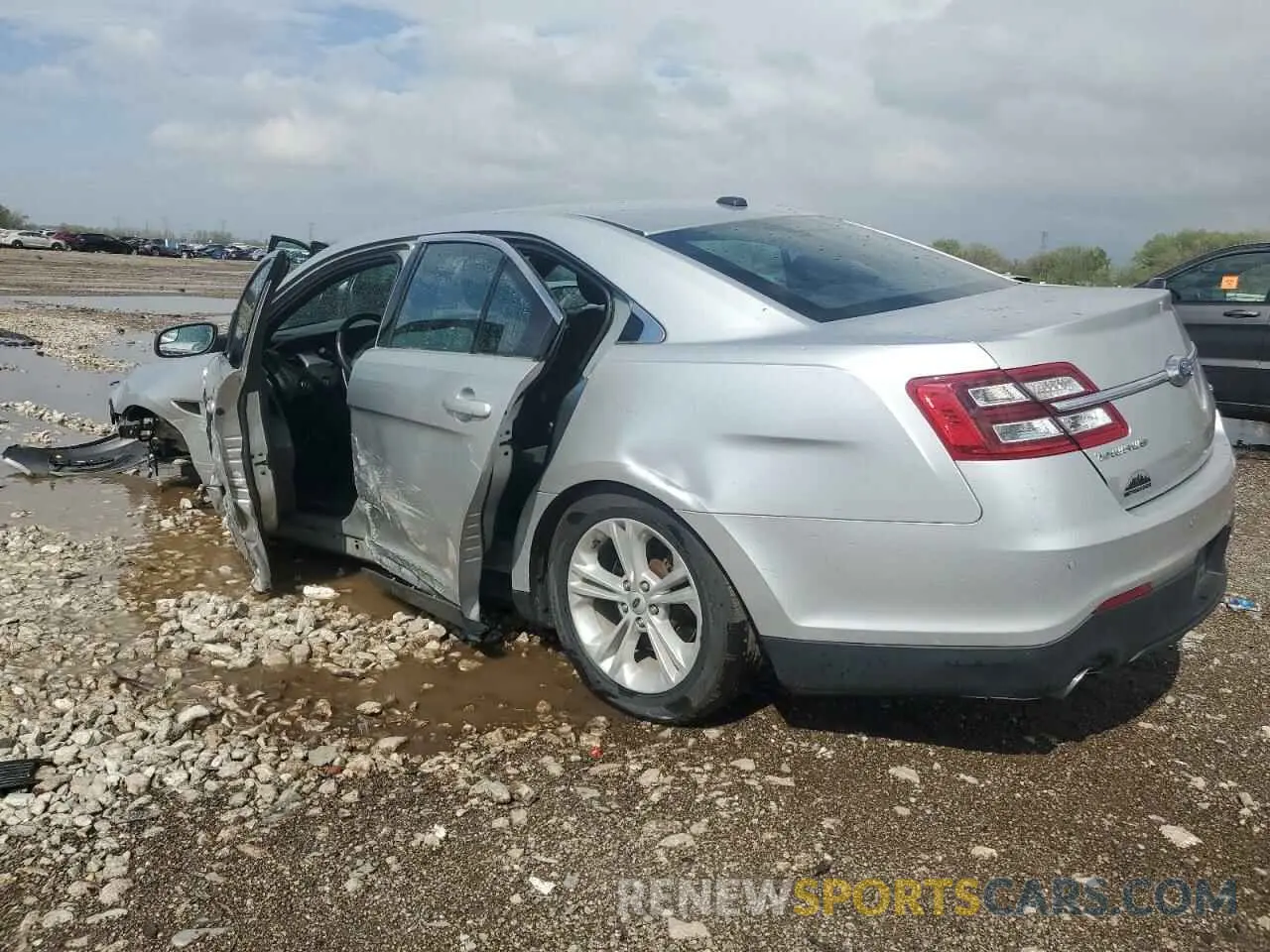2 Photograph of a damaged car 1FAHP2E89KG112921 FORD TAURUS 2019