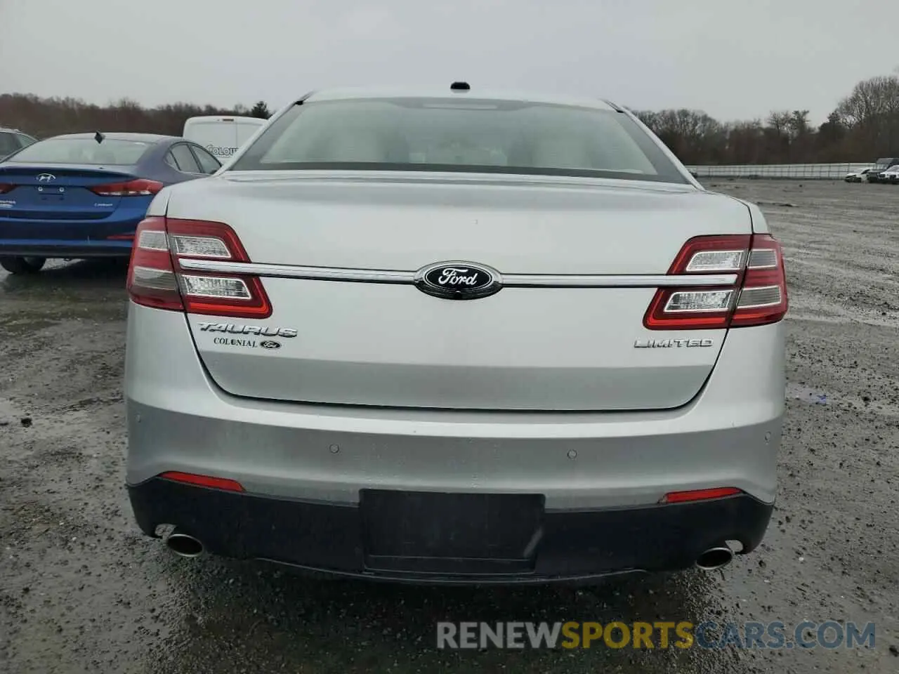 6 Photograph of a damaged car 1FAHP2F81KG111213 FORD TAURUS 2019