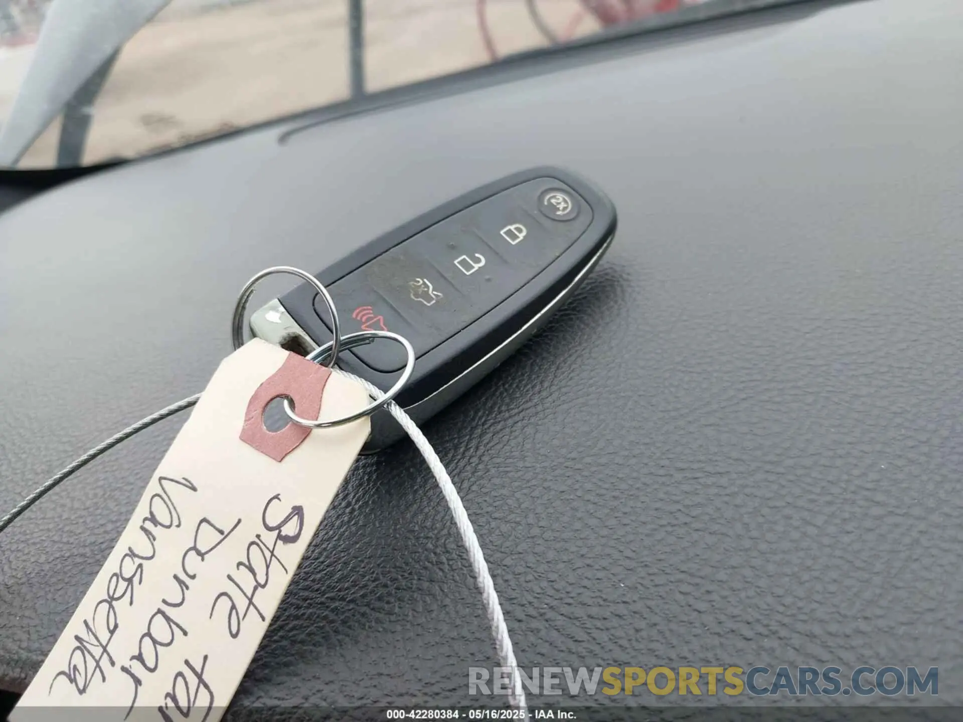 11 Photograph of a damaged car 1FAHP2F82KG111088 FORD TAURUS 2019