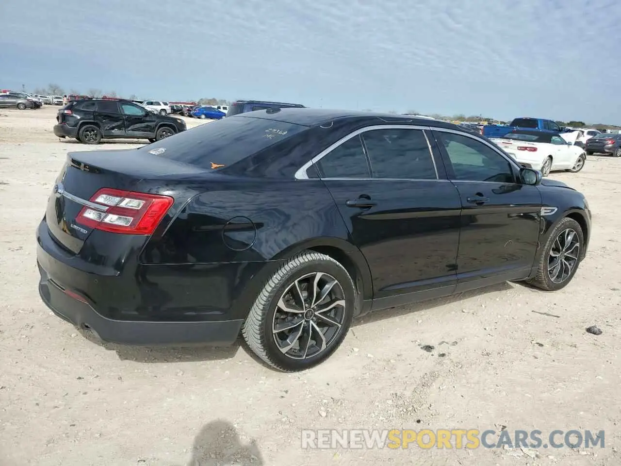 3 Photograph of a damaged car 1FAHP2F83KG118034 FORD TAURUS 2019