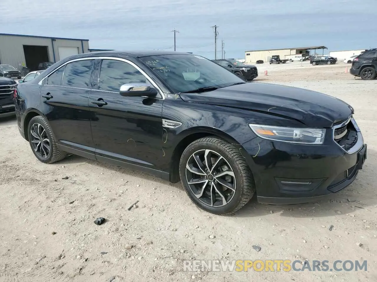 4 Photograph of a damaged car 1FAHP2F83KG118034 FORD TAURUS 2019