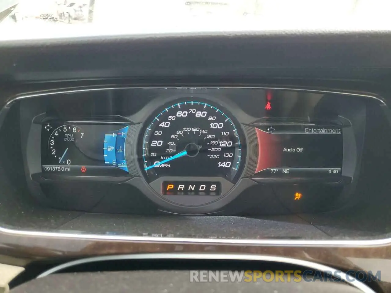 9 Photograph of a damaged car 1FAHP2F84KG114381 FORD TAURUS 2019