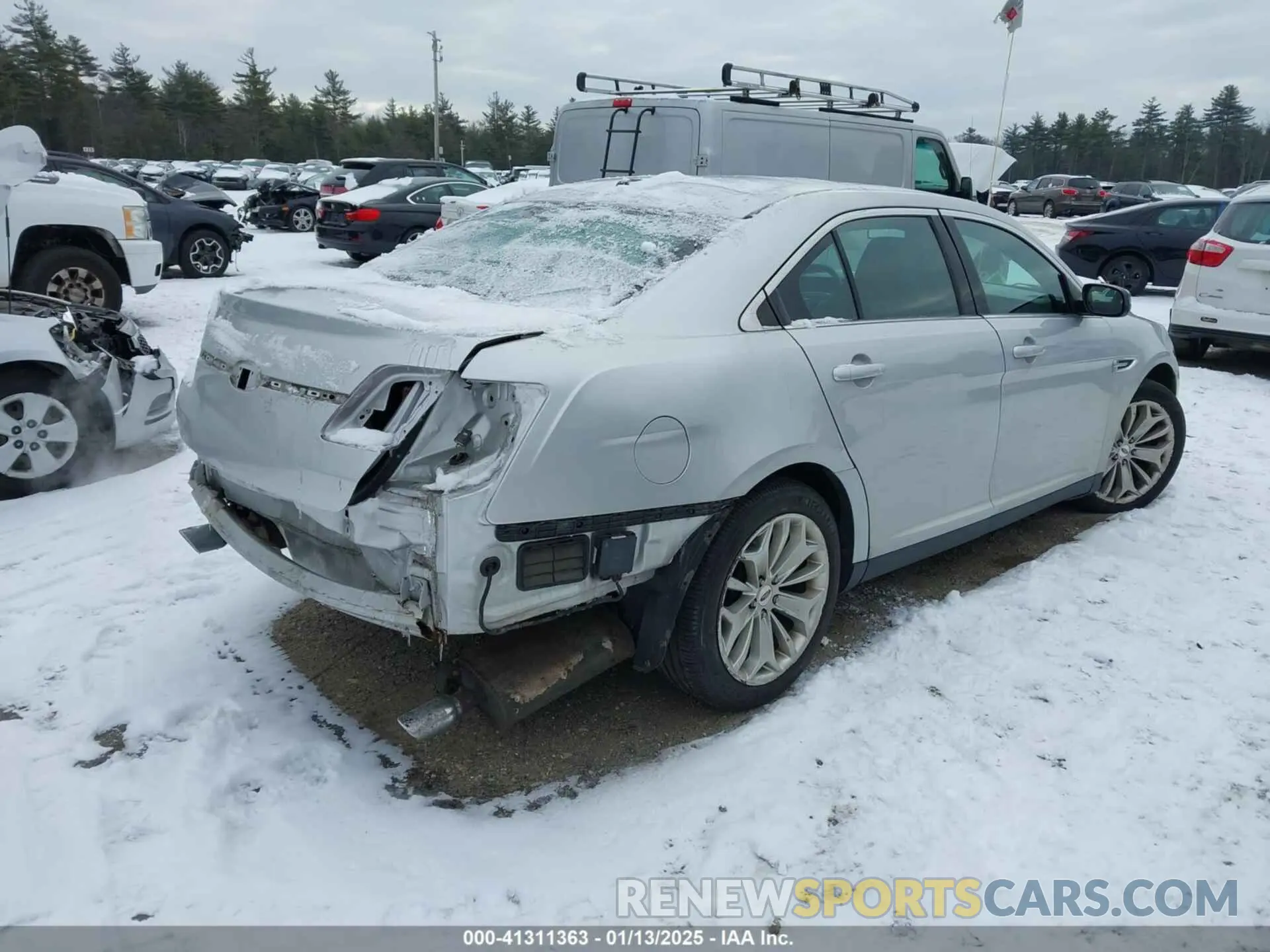 4 Photograph of a damaged car 1FAHP2F86KG107562 FORD TAURUS 2019