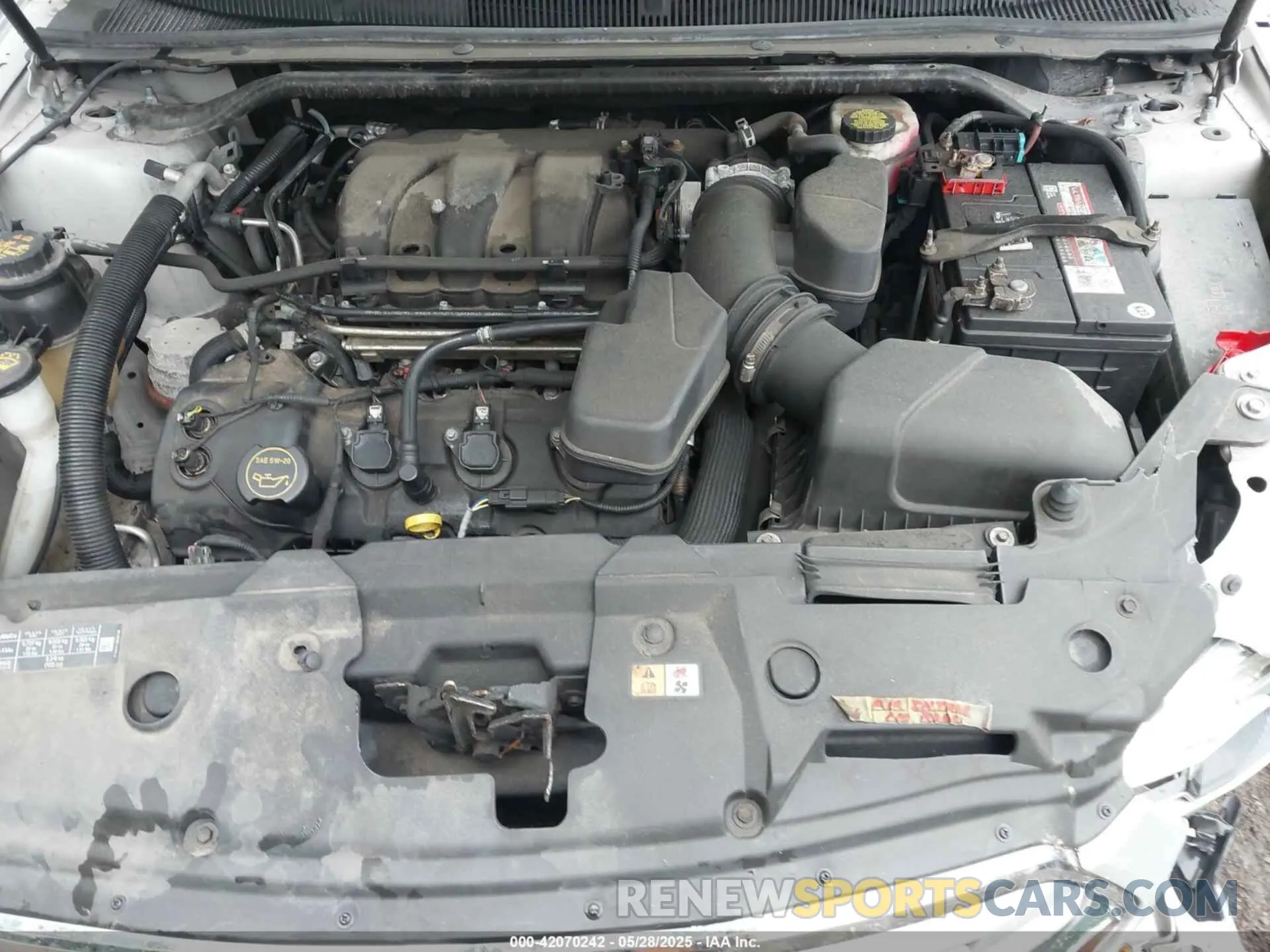 10 Photograph of a damaged car 1FAHP2F88KG109331 FORD TAURUS 2019