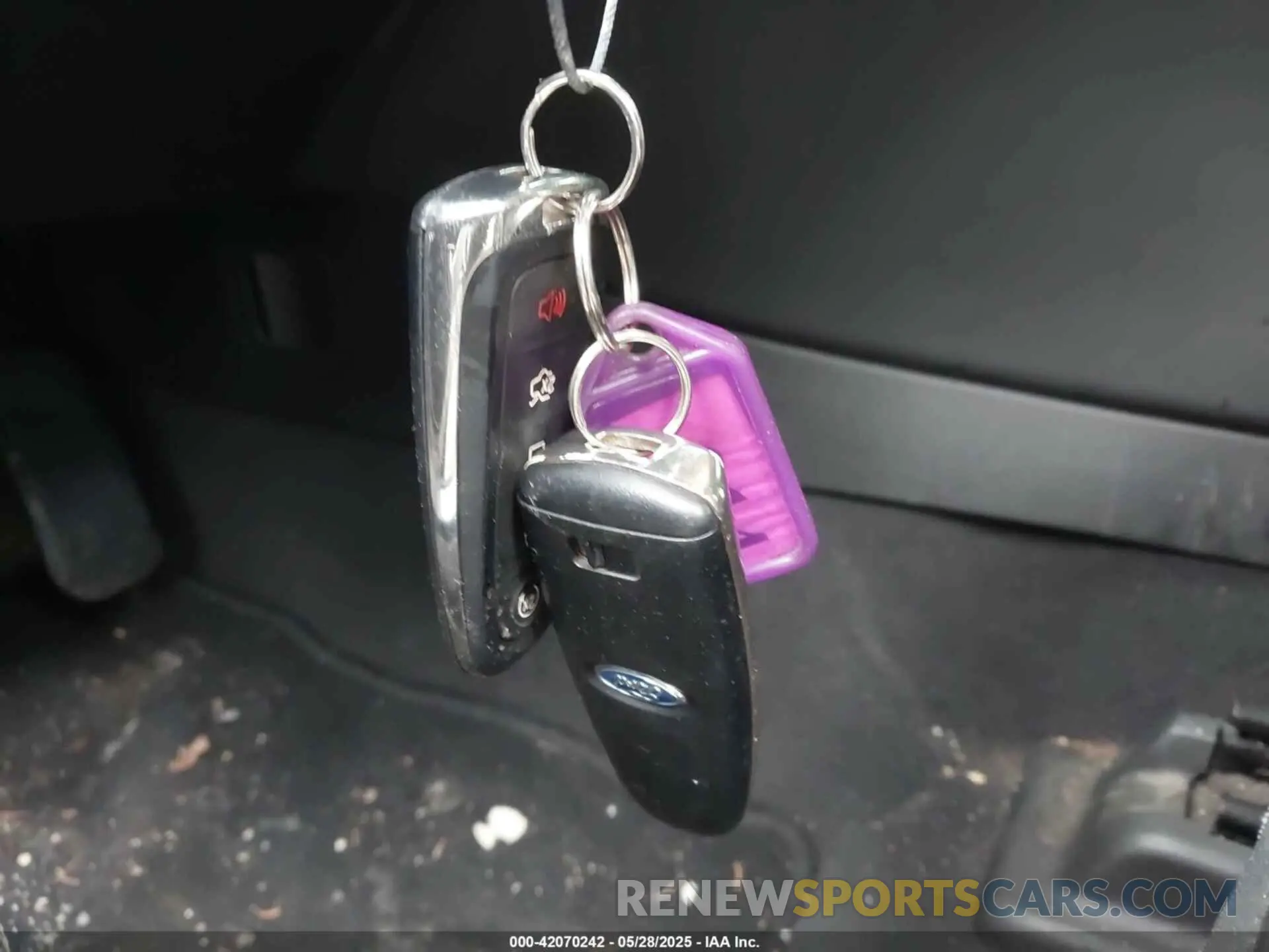 11 Photograph of a damaged car 1FAHP2F88KG109331 FORD TAURUS 2019