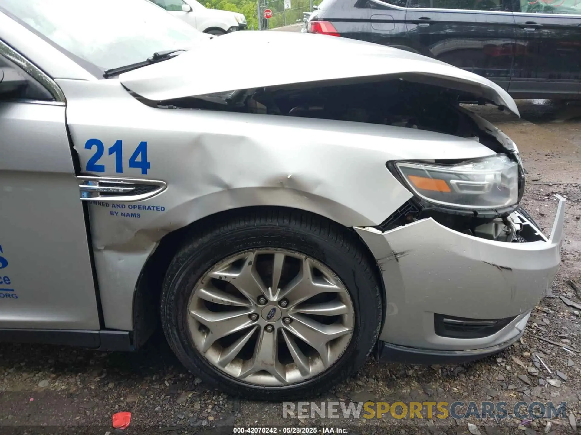 21 Photograph of a damaged car 1FAHP2F88KG109331 FORD TAURUS 2019