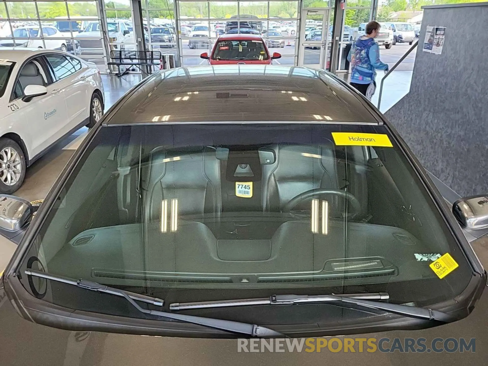 3 Photograph of a damaged car 1FAHP2F89KG108897 FORD TAURUS 2019