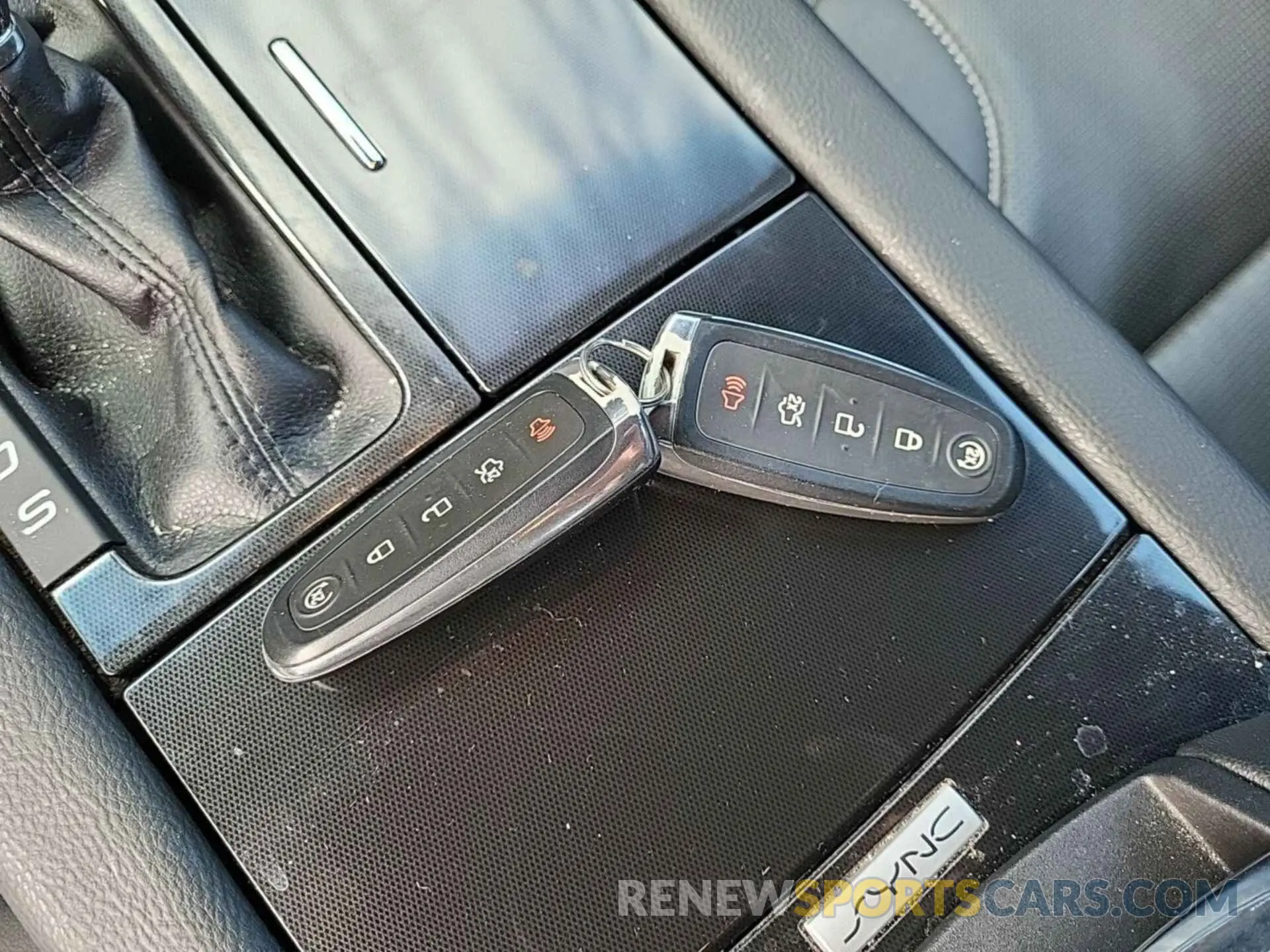 30 Photograph of a damaged car 1FAHP2F89KG108897 FORD TAURUS 2019