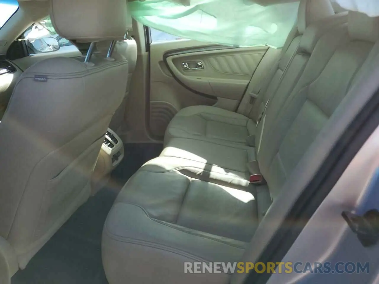 10 Photograph of a damaged car 1FAHP2F8XKG109329 FORD TAURUS 2019