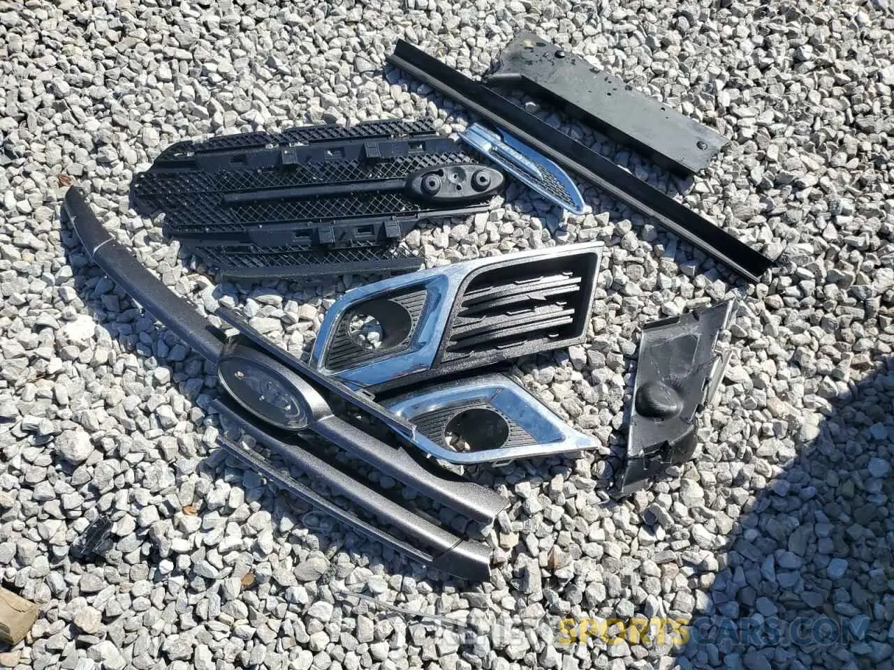 12 Photograph of a damaged car 1FAHP2F8XKG109556 FORD TAURUS 2019