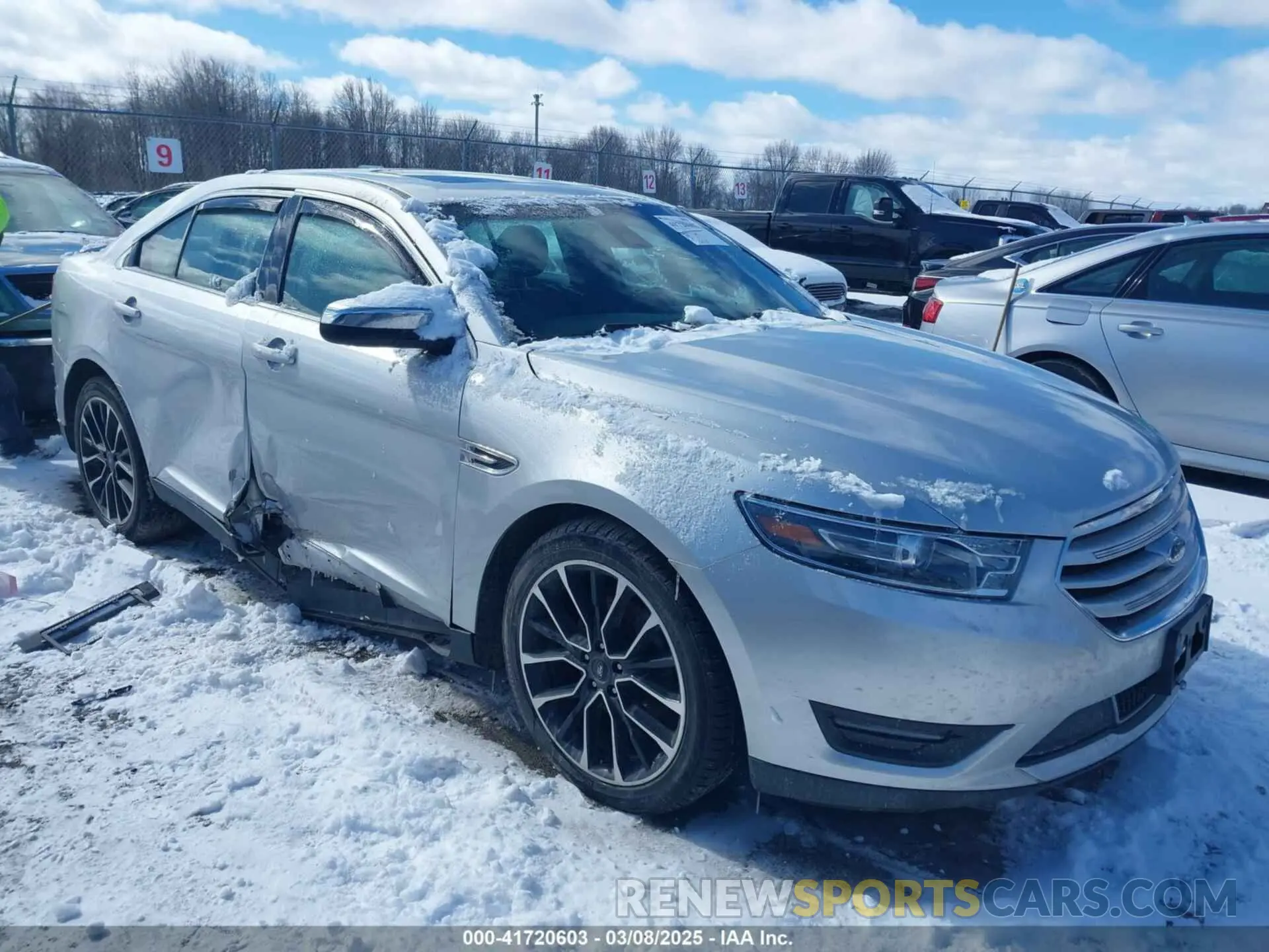 1 Photograph of a damaged car 1FAHP2J80KG116832 FORD TAURUS 2019