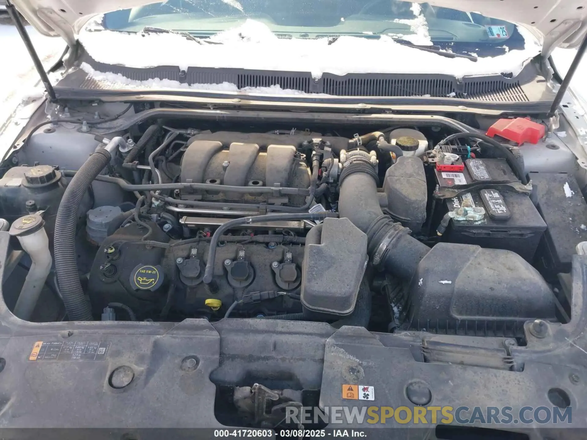 10 Photograph of a damaged car 1FAHP2J80KG116832 FORD TAURUS 2019