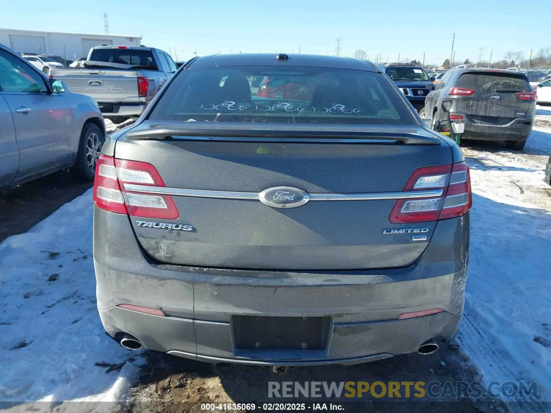 15 Photograph of a damaged car 1FAHP2J86KG115989 FORD TAURUS 2019